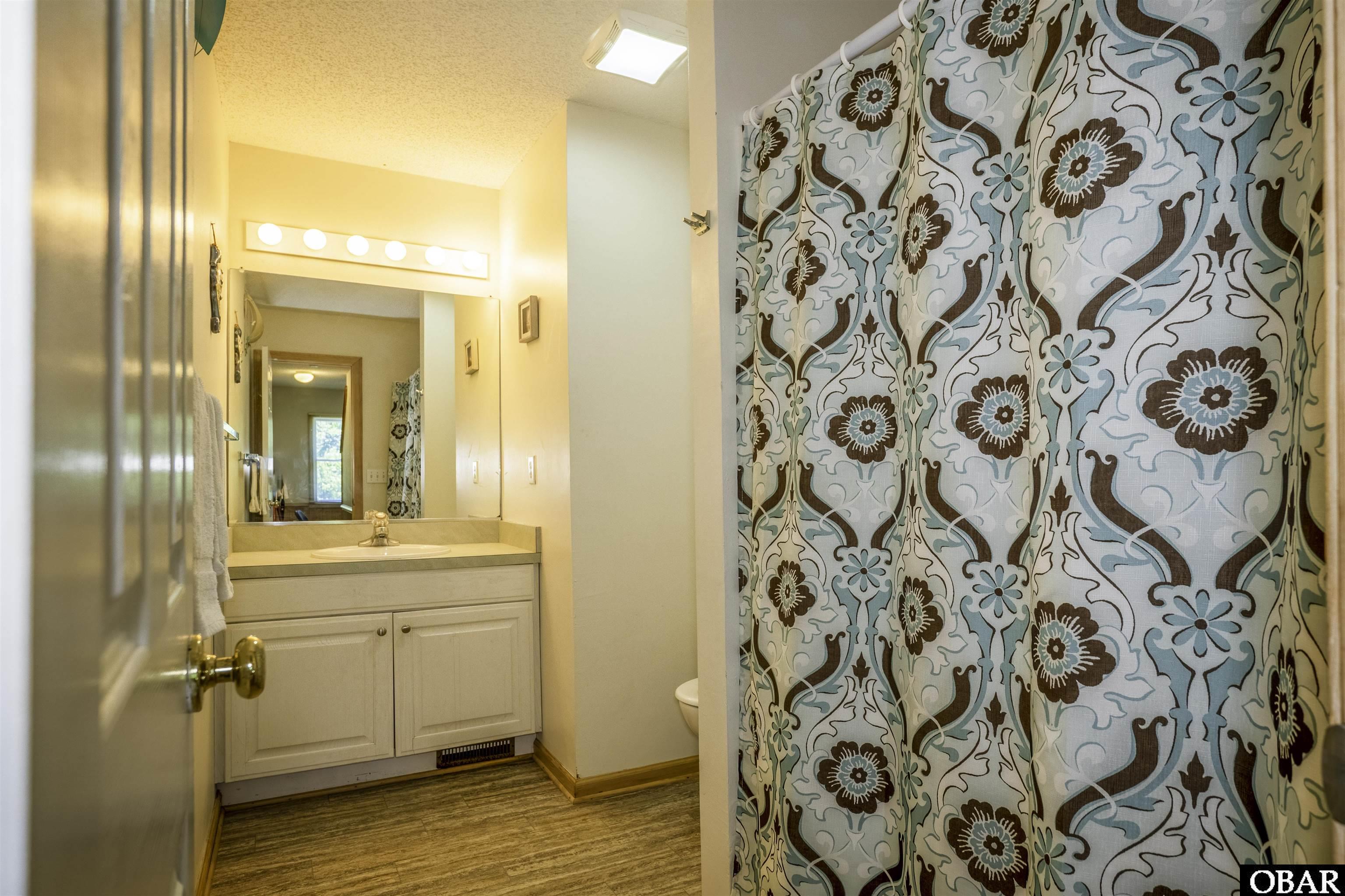 1041 Whalehead Drive, Corolla, NC 27927, 6 Bedrooms Bedrooms, ,4 BathroomsBathrooms,Residential,For sale,Whalehead Drive,125943