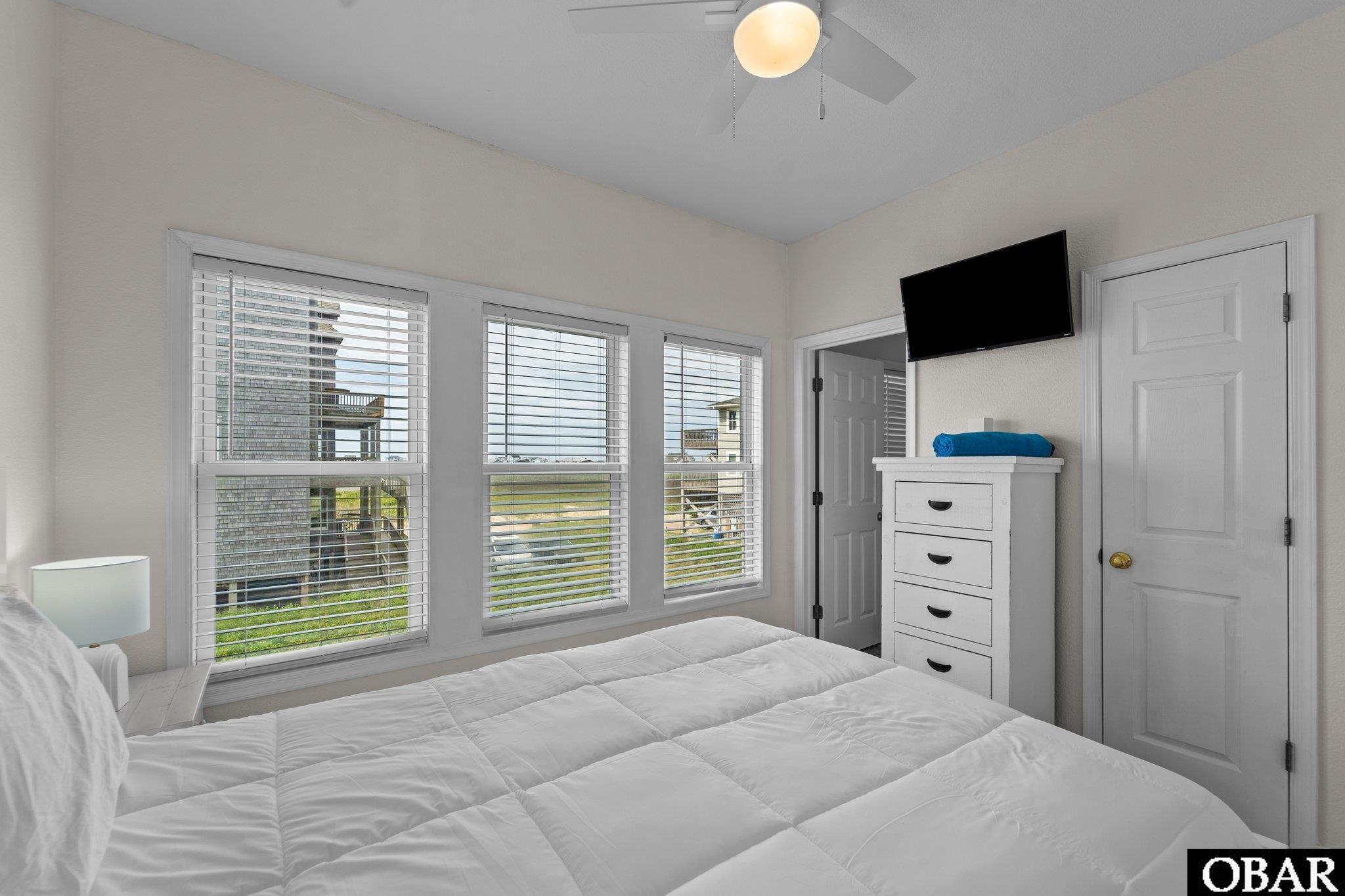 23217 Sea Haven Drive, Rodanthe, NC 27968, 5 Bedrooms Bedrooms, ,5 BathroomsBathrooms,Residential,For sale,Sea Haven Drive,125961