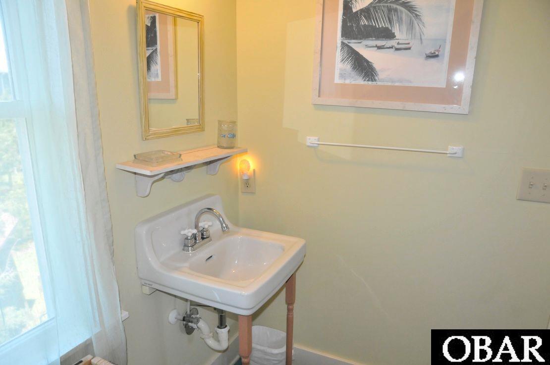 54 Bebe Lane, Ocracoke, NC 27960, 3 Bedrooms Bedrooms, ,2 BathroomsBathrooms,Residential,For sale,Bebe Lane,125994