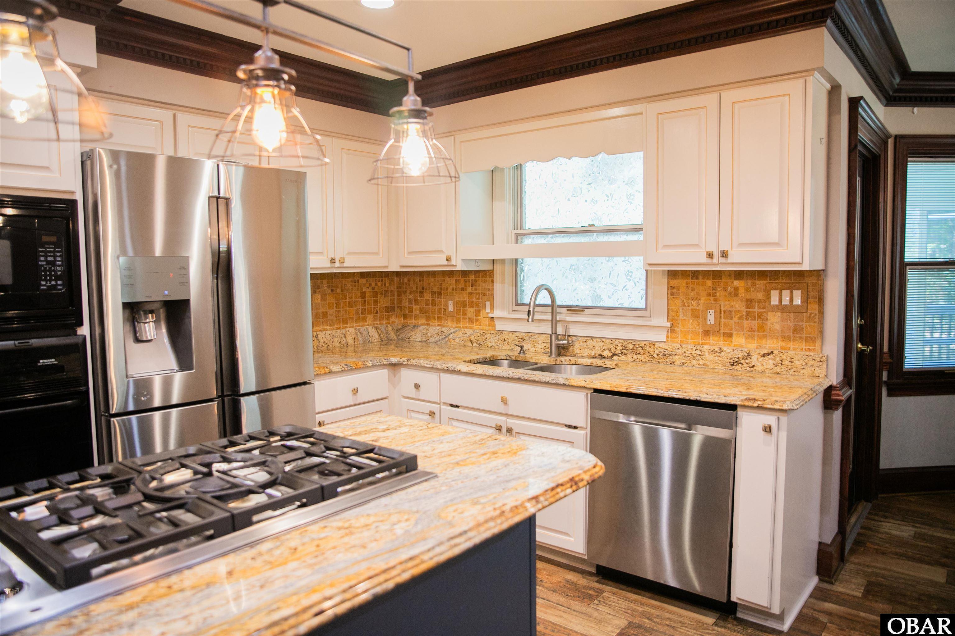 103 Currituck Drive, Hertford, NC 27944, 3 Bedrooms Bedrooms, ,2 BathroomsBathrooms,Residential,For sale,Currituck Drive,126022