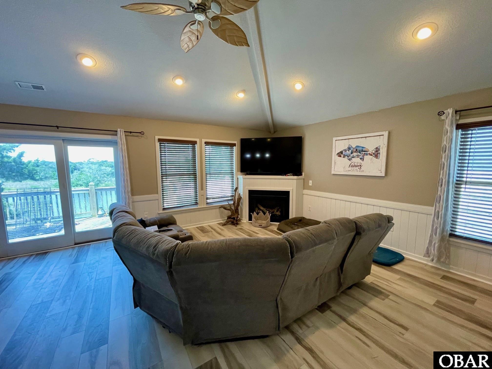 62 Cuttensage Lane, Ocracoke, NC 27960-0000, 3 Bedrooms Bedrooms, ,2 BathroomsBathrooms,Residential,For sale,Cuttensage Lane,126041