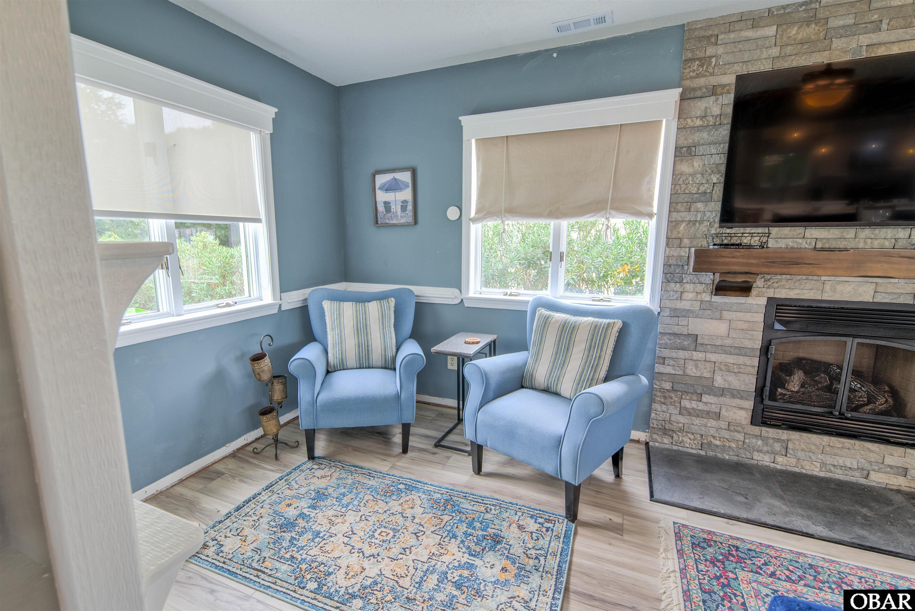 4040 Pineway Drive, Kitty Hawk, NC 27949, 3 Bedrooms Bedrooms, ,2 BathroomsBathrooms,Residential,For sale,Pineway Drive,126054