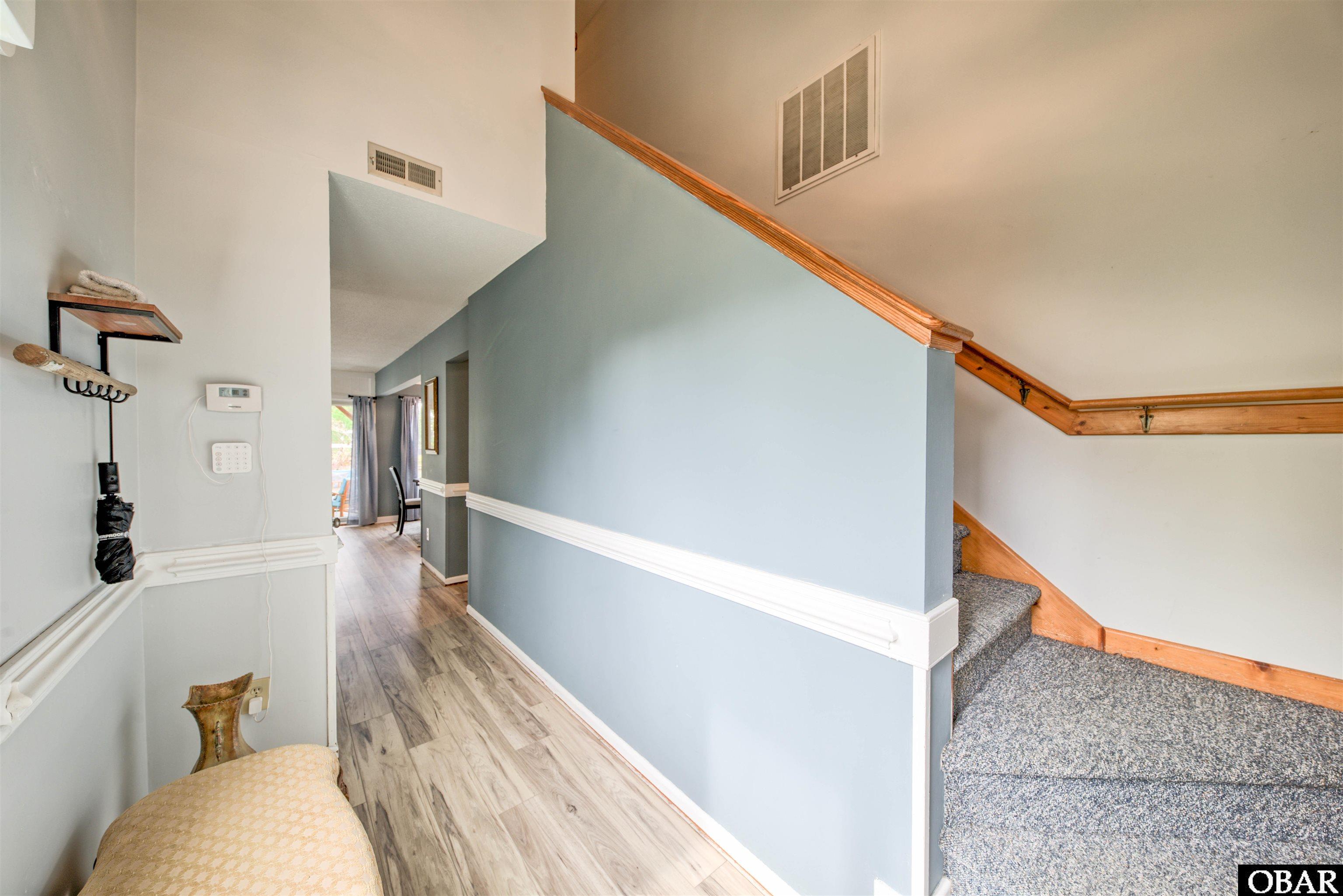 4040 Pineway Drive, Kitty Hawk, NC 27949, 3 Bedrooms Bedrooms, ,2 BathroomsBathrooms,Residential,For sale,Pineway Drive,126054