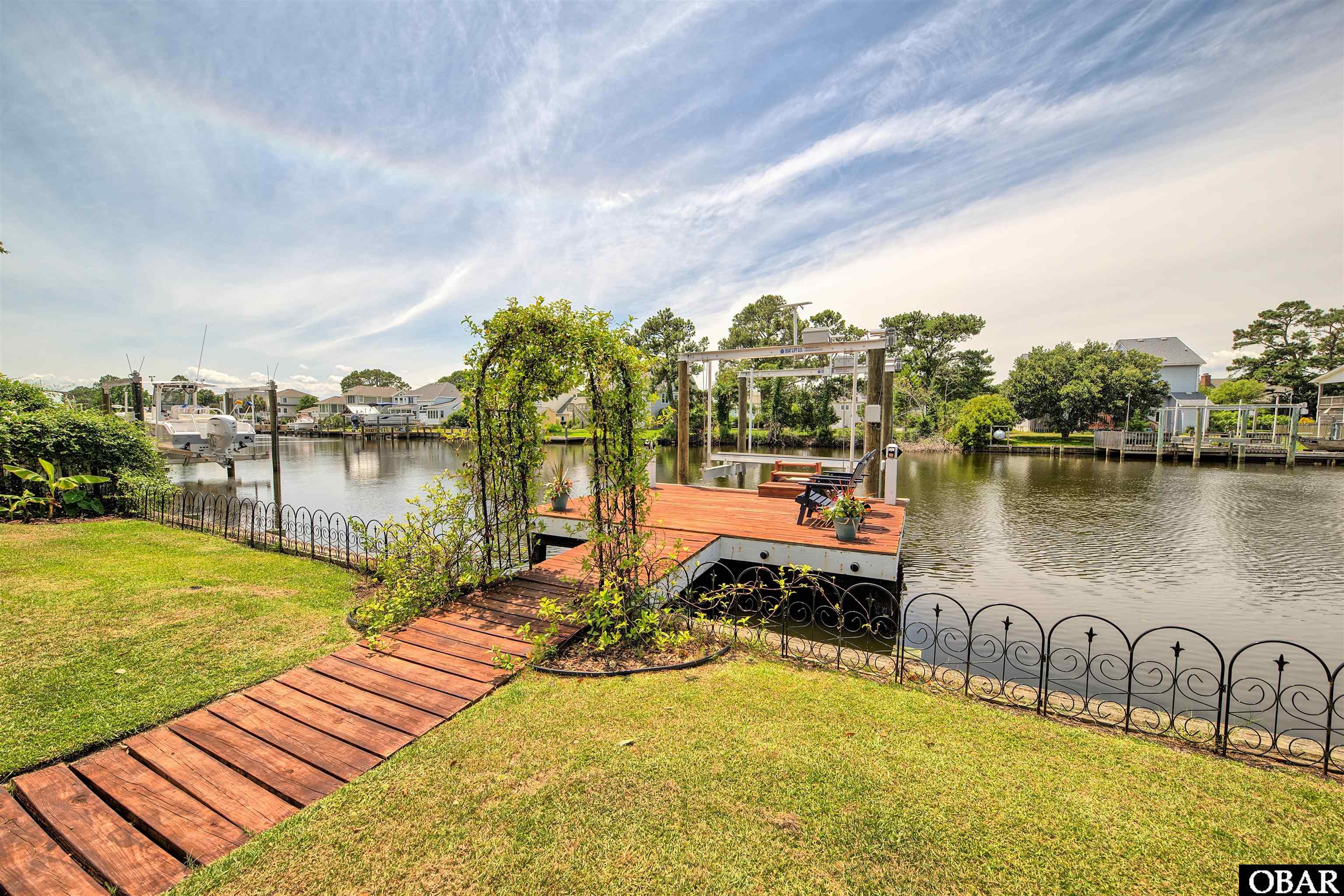 4040 Pineway Drive, Kitty Hawk, NC 27949, 3 Bedrooms Bedrooms, ,2 BathroomsBathrooms,Residential,For sale,Pineway Drive,126054