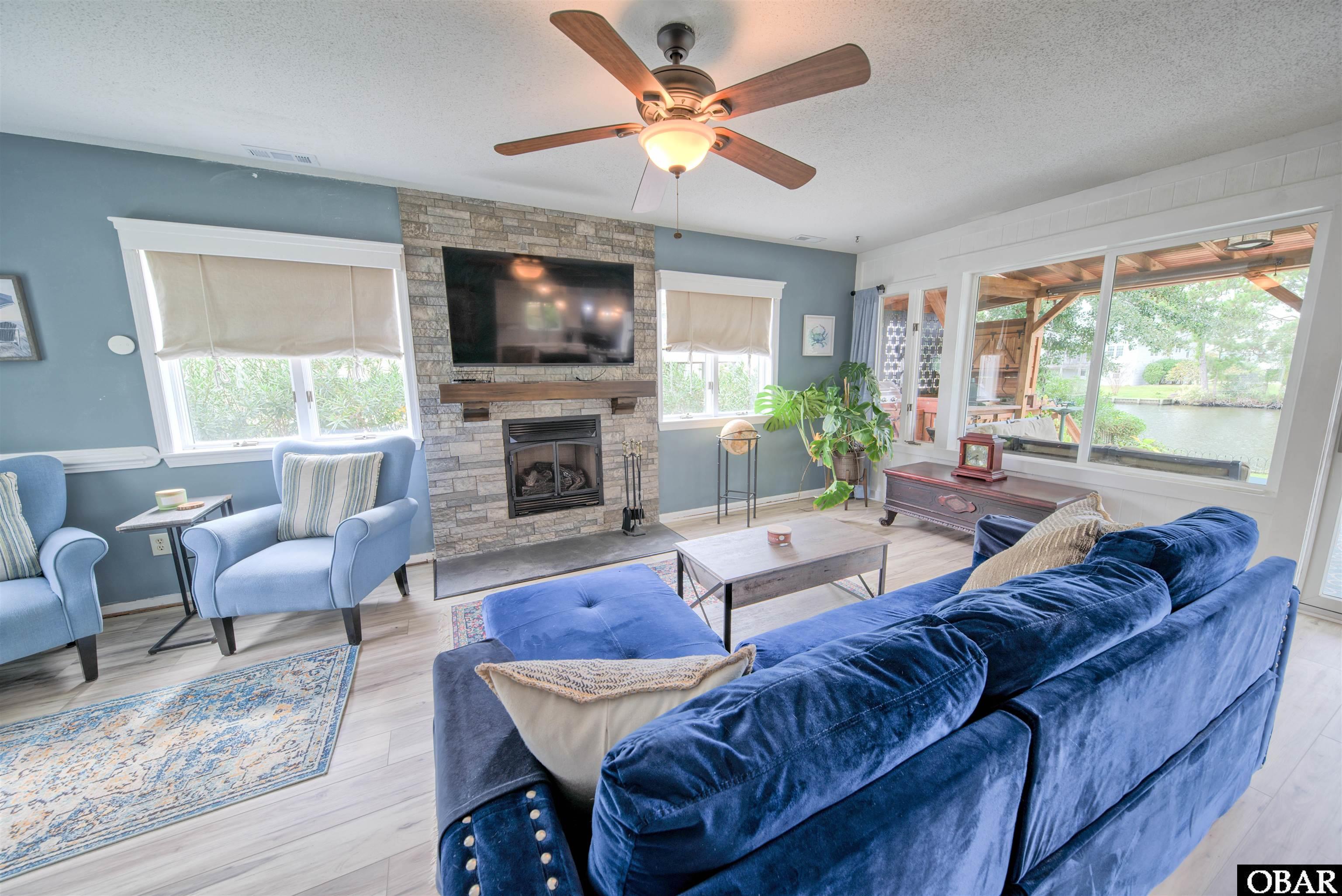 4040 Pineway Drive, Kitty Hawk, NC 27949, 3 Bedrooms Bedrooms, ,2 BathroomsBathrooms,Residential,For sale,Pineway Drive,126054