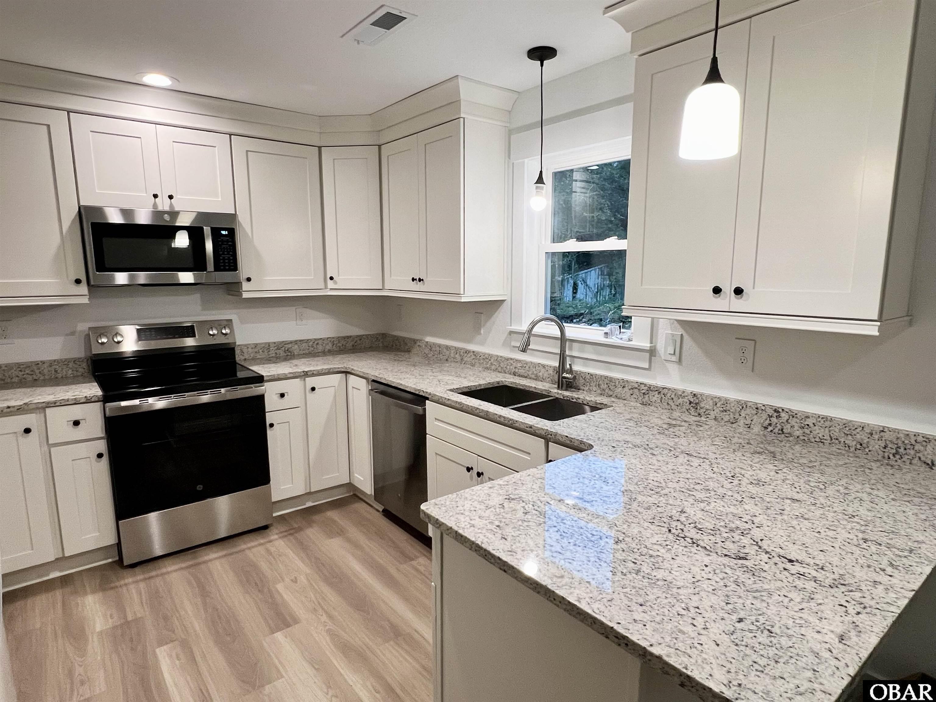 984 Highway 64/264, Manteo, NC 27954, 3 Bedrooms Bedrooms, ,2 BathroomsBathrooms,Residential,For sale,Highway 64/264,126063