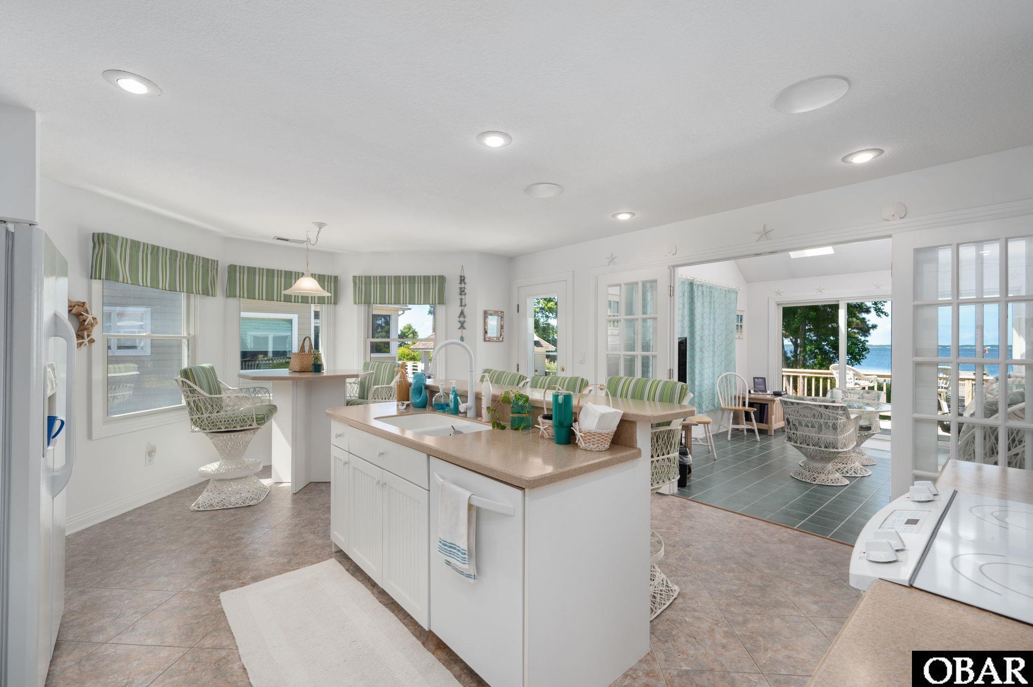 4016 Martins Point Road, Kitty Hawk, NC 27949, 3 Bedrooms Bedrooms, ,3 BathroomsBathrooms,Residential,For sale,Martins Point Road,126093