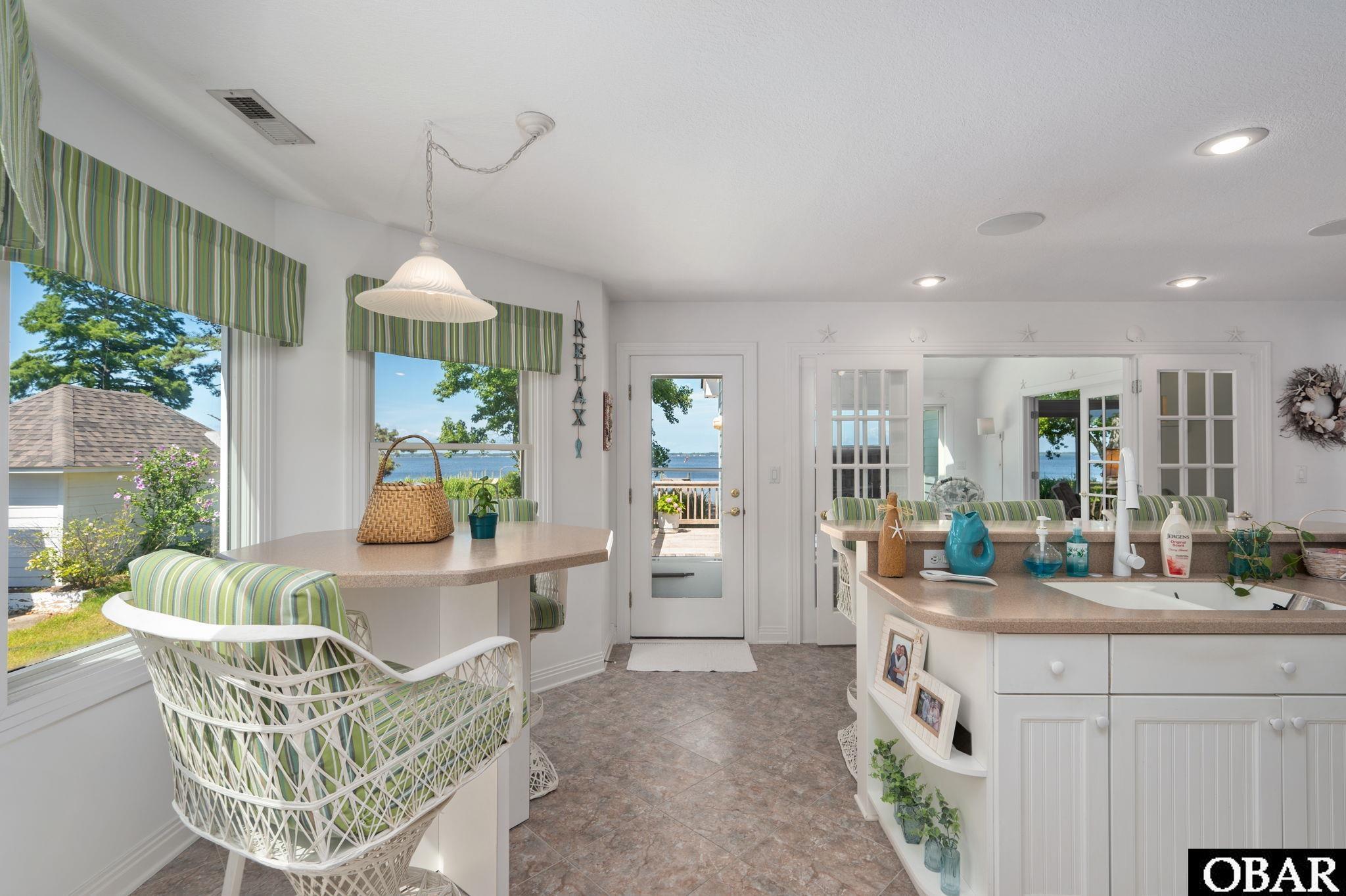 4016 Martins Point Road, Kitty Hawk, NC 27949, 3 Bedrooms Bedrooms, ,3 BathroomsBathrooms,Residential,For sale,Martins Point Road,126093