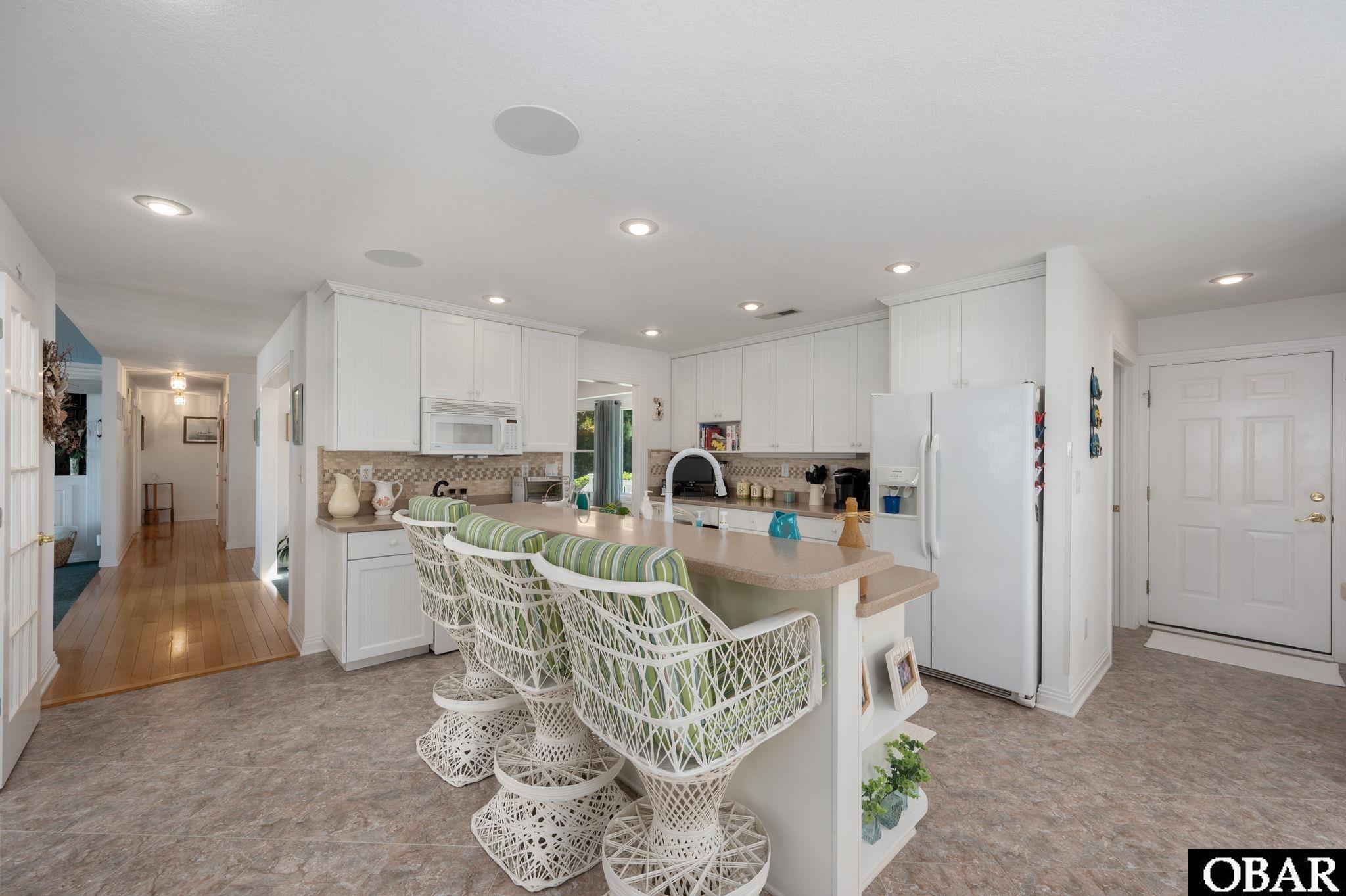 4016 Martins Point Road, Kitty Hawk, NC 27949, 3 Bedrooms Bedrooms, ,3 BathroomsBathrooms,Residential,For sale,Martins Point Road,126093