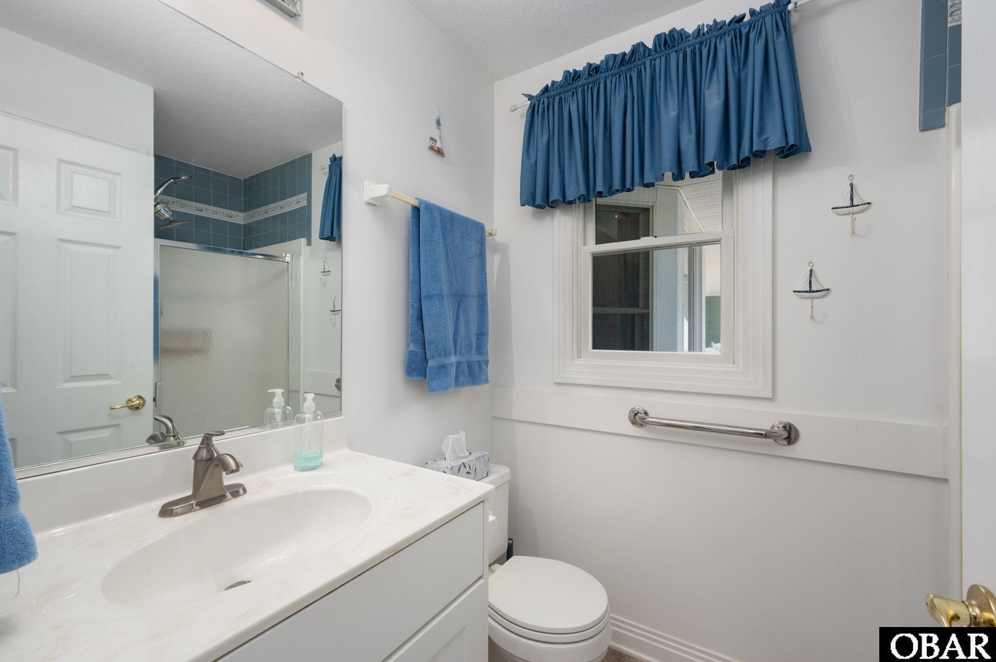 4016 Martins Point Road, Kitty Hawk, NC 27949, 3 Bedrooms Bedrooms, ,3 BathroomsBathrooms,Residential,For sale,Martins Point Road,126093