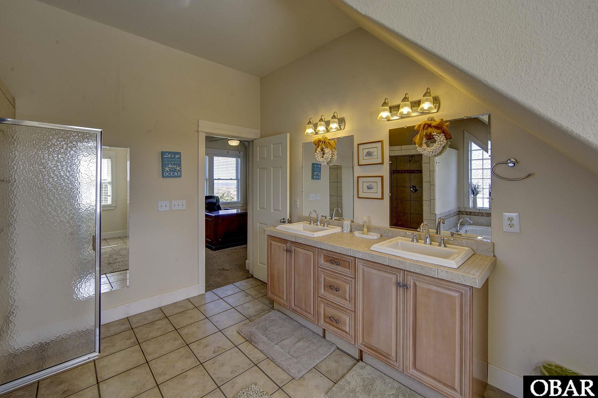 40522 North End Road, Avon, NC 27915, 3 Bedrooms Bedrooms, ,2 BathroomsBathrooms,Residential,For sale,North End Road,126094