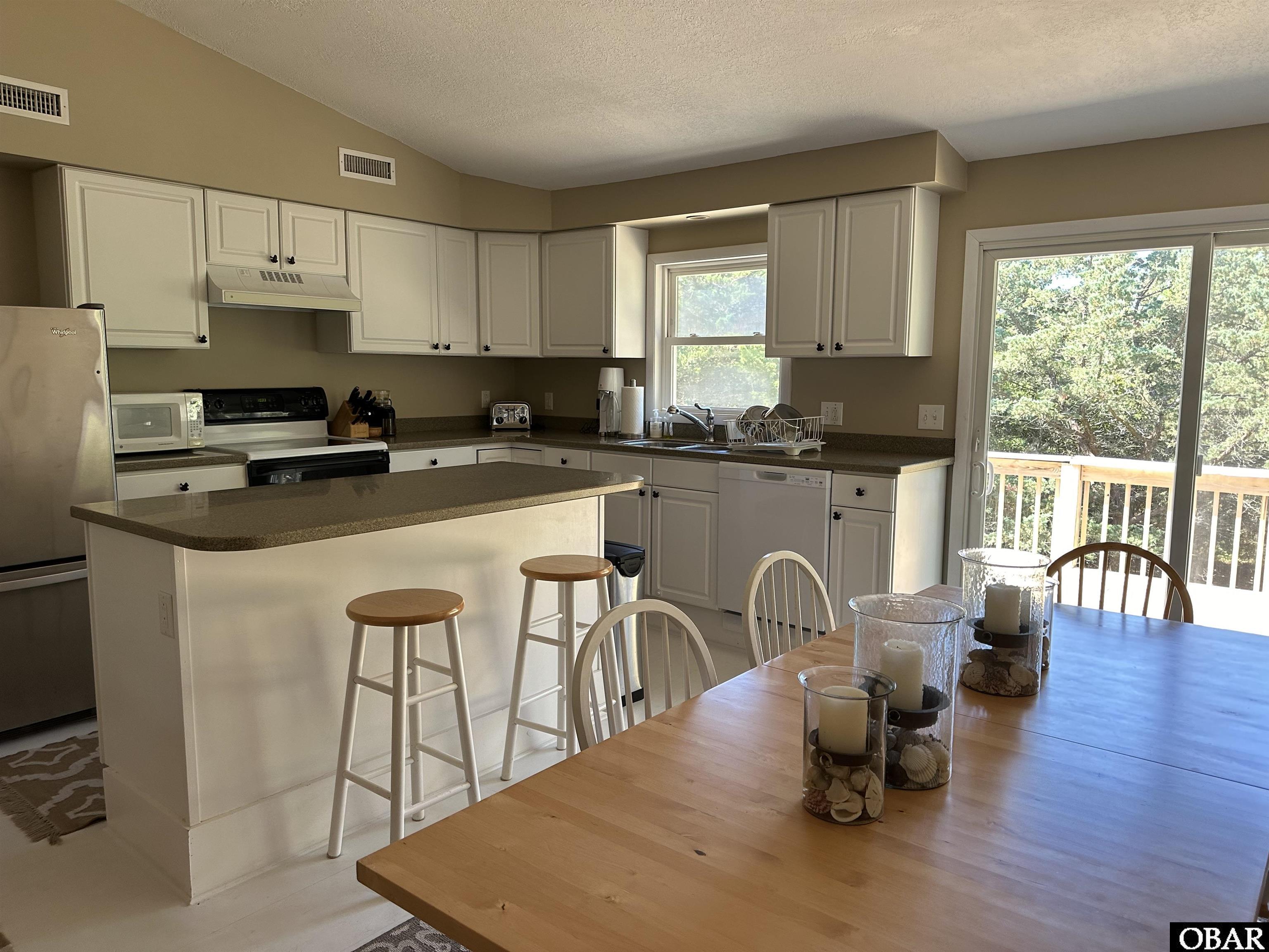 40 Sand Dune Drive, Ocracoke, NC 27960, 2 Bedrooms Bedrooms, ,2 BathroomsBathrooms,Residential,For sale,Sand Dune Drive,126096