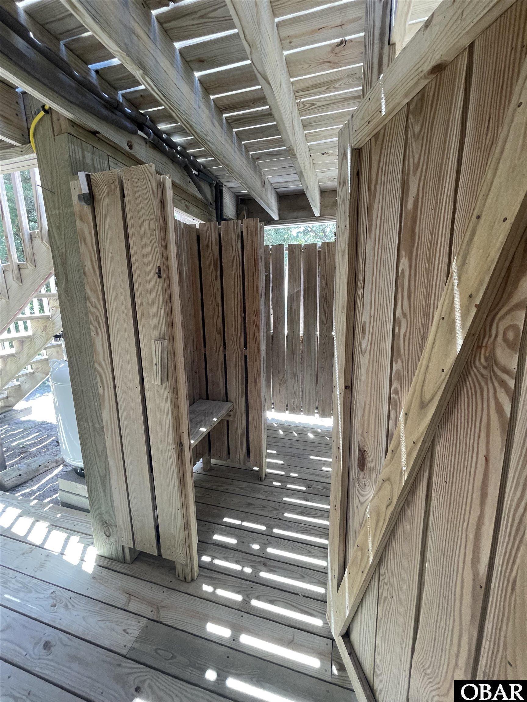 40 Sand Dune Drive, Ocracoke, NC 27960, 2 Bedrooms Bedrooms, ,2 BathroomsBathrooms,Residential,For sale,Sand Dune Drive,126096