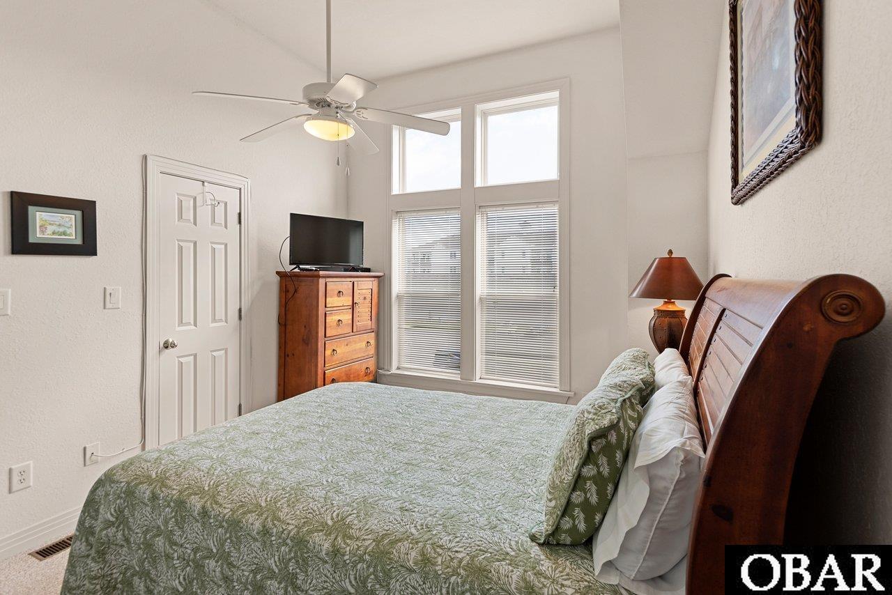 1109-E Cambridge Road, Kill Devil Hills, NC 27948, 2 Bedrooms Bedrooms, ,2 BathroomsBathrooms,Residential,For sale,Cambridge Road,126103