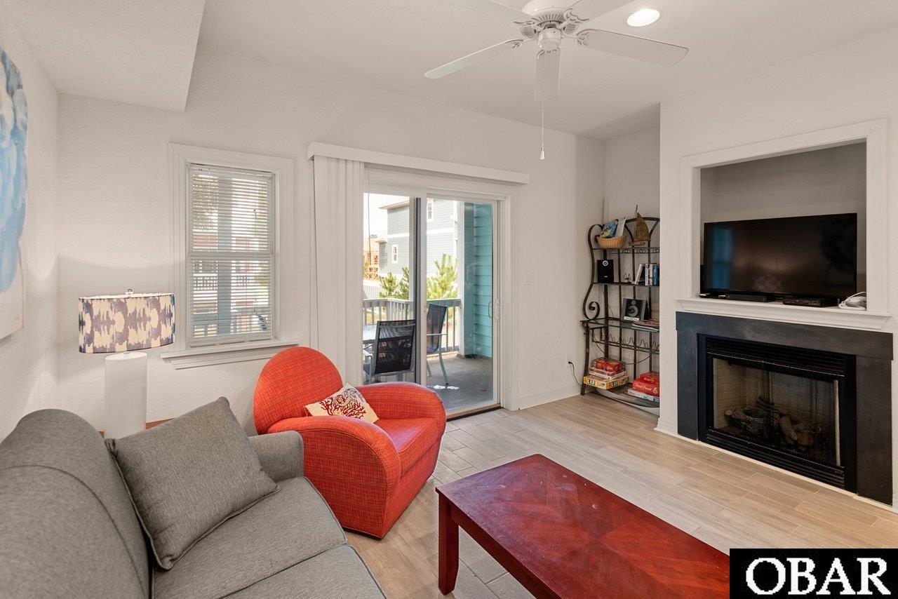 1109-E Cambridge Road, Kill Devil Hills, NC 27948, 2 Bedrooms Bedrooms, ,2 BathroomsBathrooms,Residential,For sale,Cambridge Road,126103