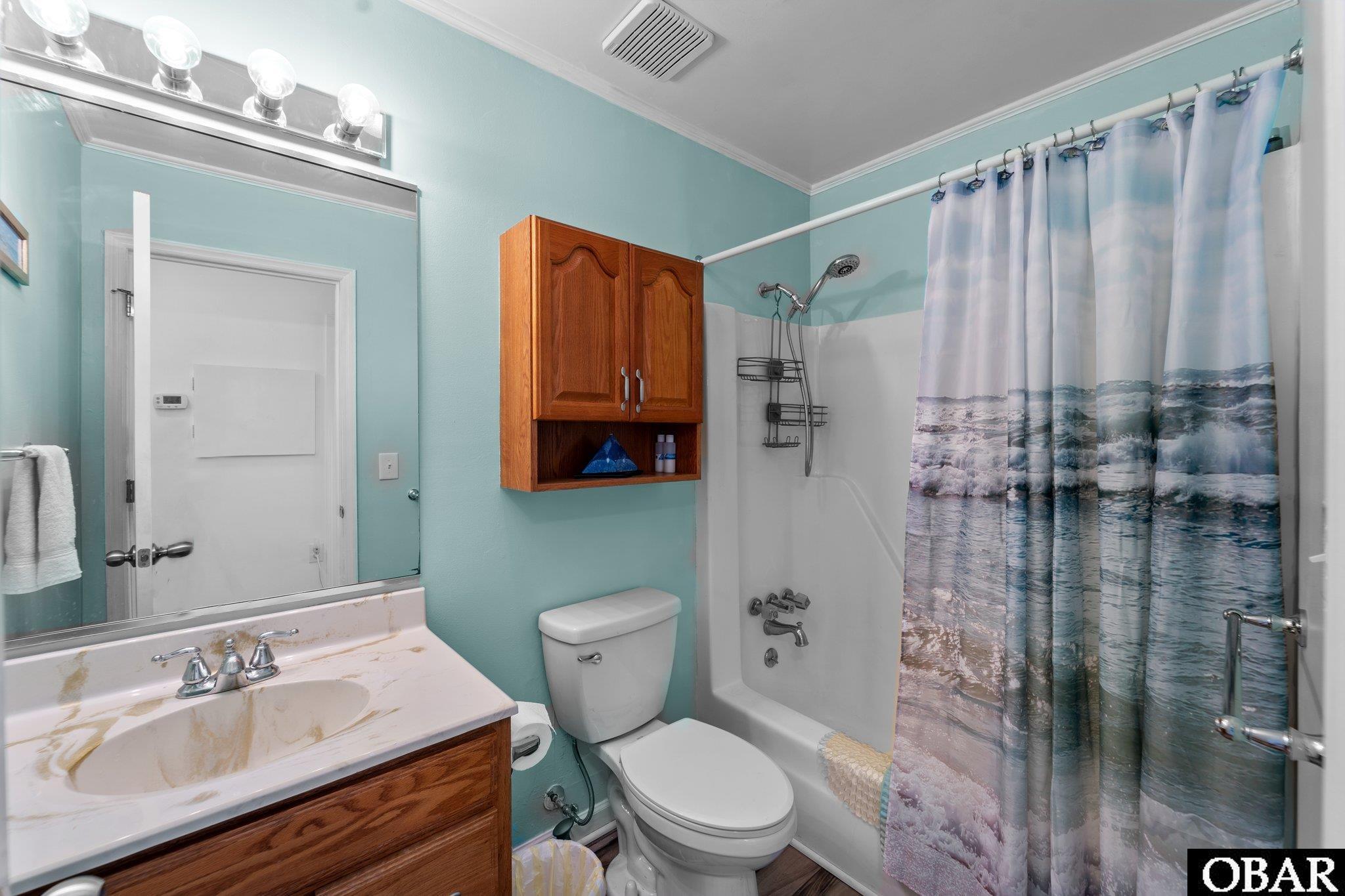 5121 Lindbergh Avenue, Kitty Hawk, NC 27949, 5 Bedrooms Bedrooms, ,4 BathroomsBathrooms,Residential,For sale,Lindbergh Avenue,126104