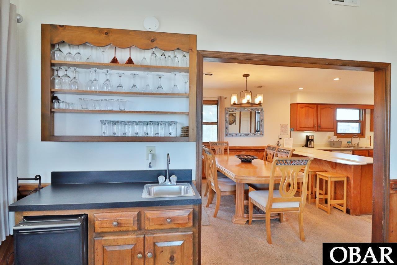 129 Mallard Drive, Duck, NC 27949, 4 Bedrooms Bedrooms, ,2 BathroomsBathrooms,Residential,For sale,Mallard Drive,126138