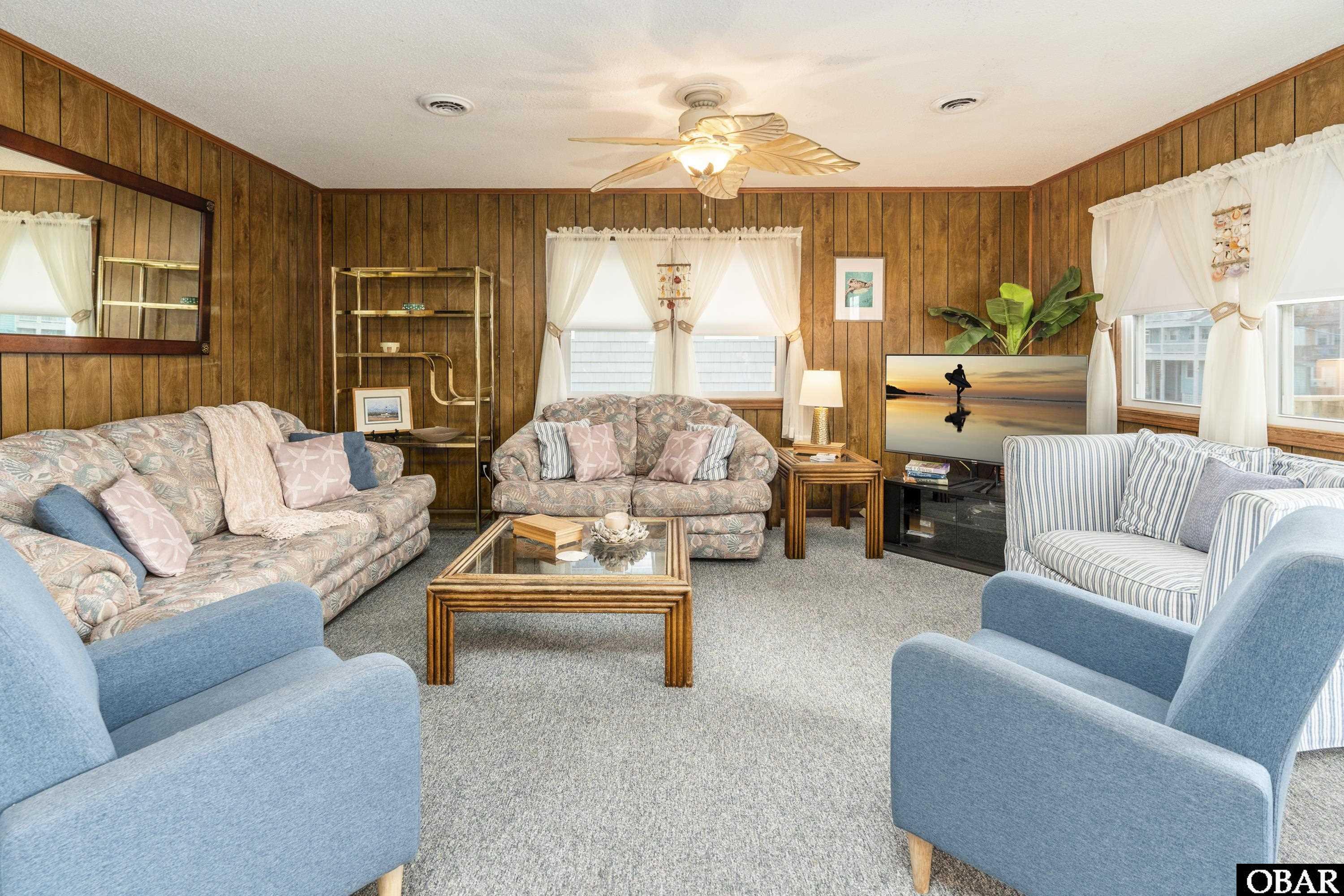 1704 Memorial Boulevard, Kill Devil Hills, NC 27948, 3 Bedrooms Bedrooms, ,2 BathroomsBathrooms,Residential,For sale,Memorial Boulevard,126187