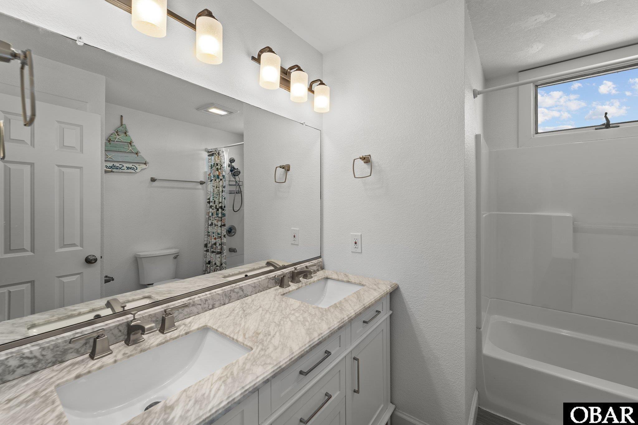 2241 B Sandfiddler Road, Corolla, NC 27927, 5 Bedrooms Bedrooms, ,3 BathroomsBathrooms,Residential,For sale,Sandfiddler Road,126192