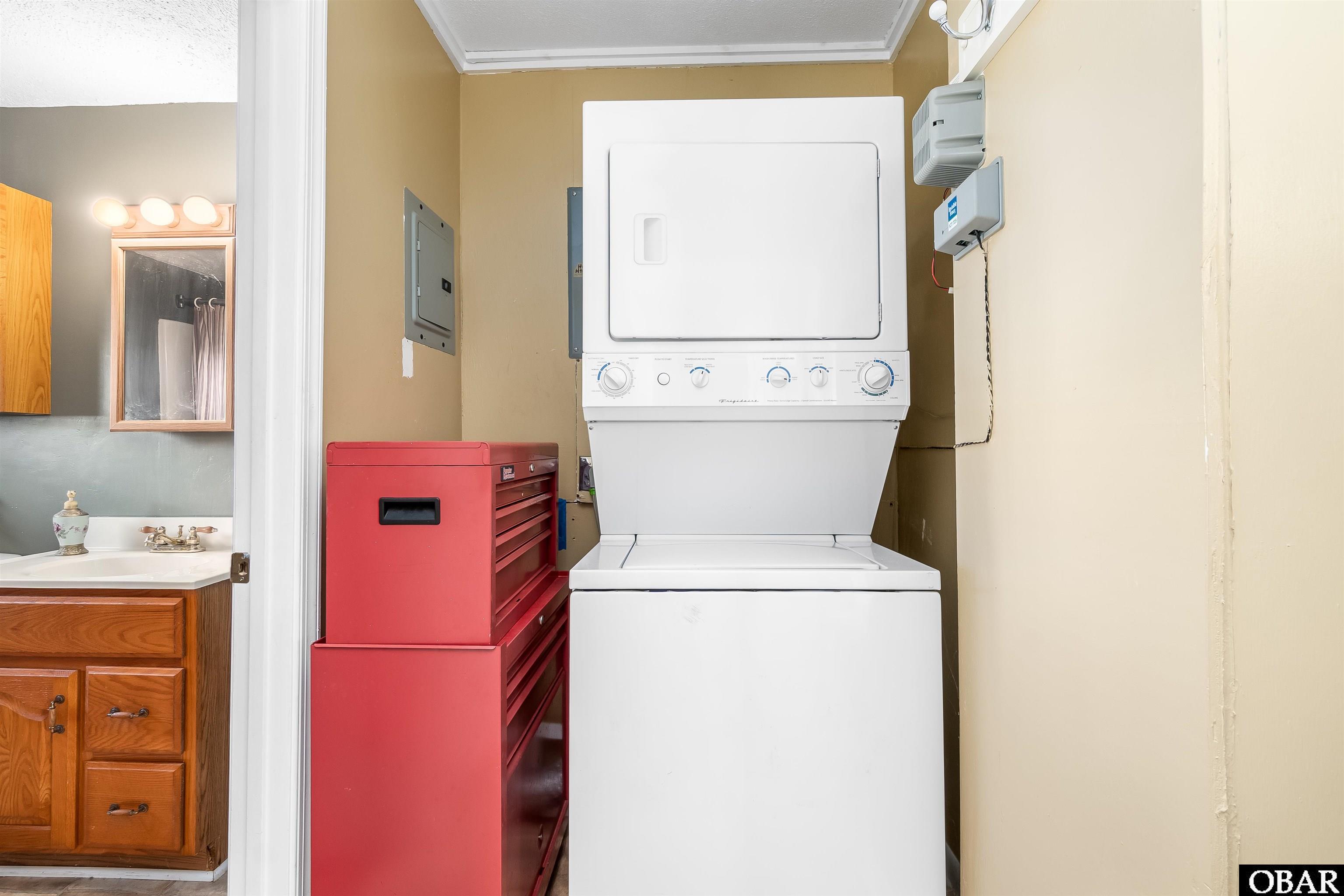 156 Longbeach Drive, Hertford, NC 27944, 2 Bedrooms Bedrooms, ,1 BathroomBathrooms,Residential,For sale,Longbeach Drive,126216
