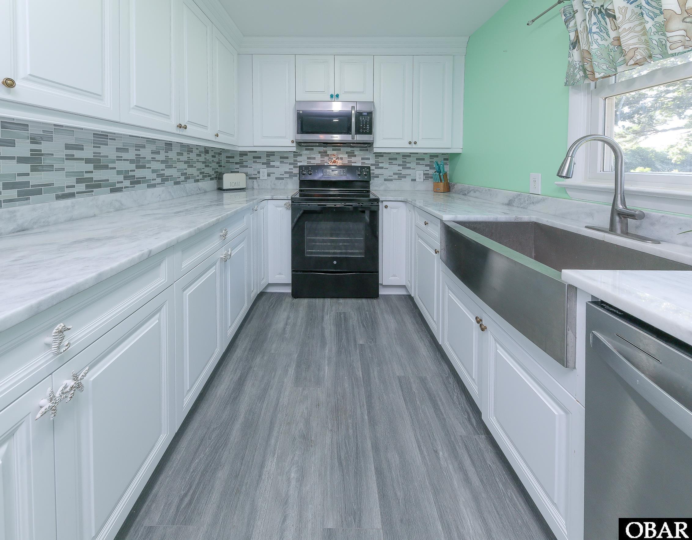 595 Tulls Creek Road, Moyock, NC 27958, 3 Bedrooms Bedrooms, ,2 BathroomsBathrooms,Residential,For sale,Tulls Creek Road,126279