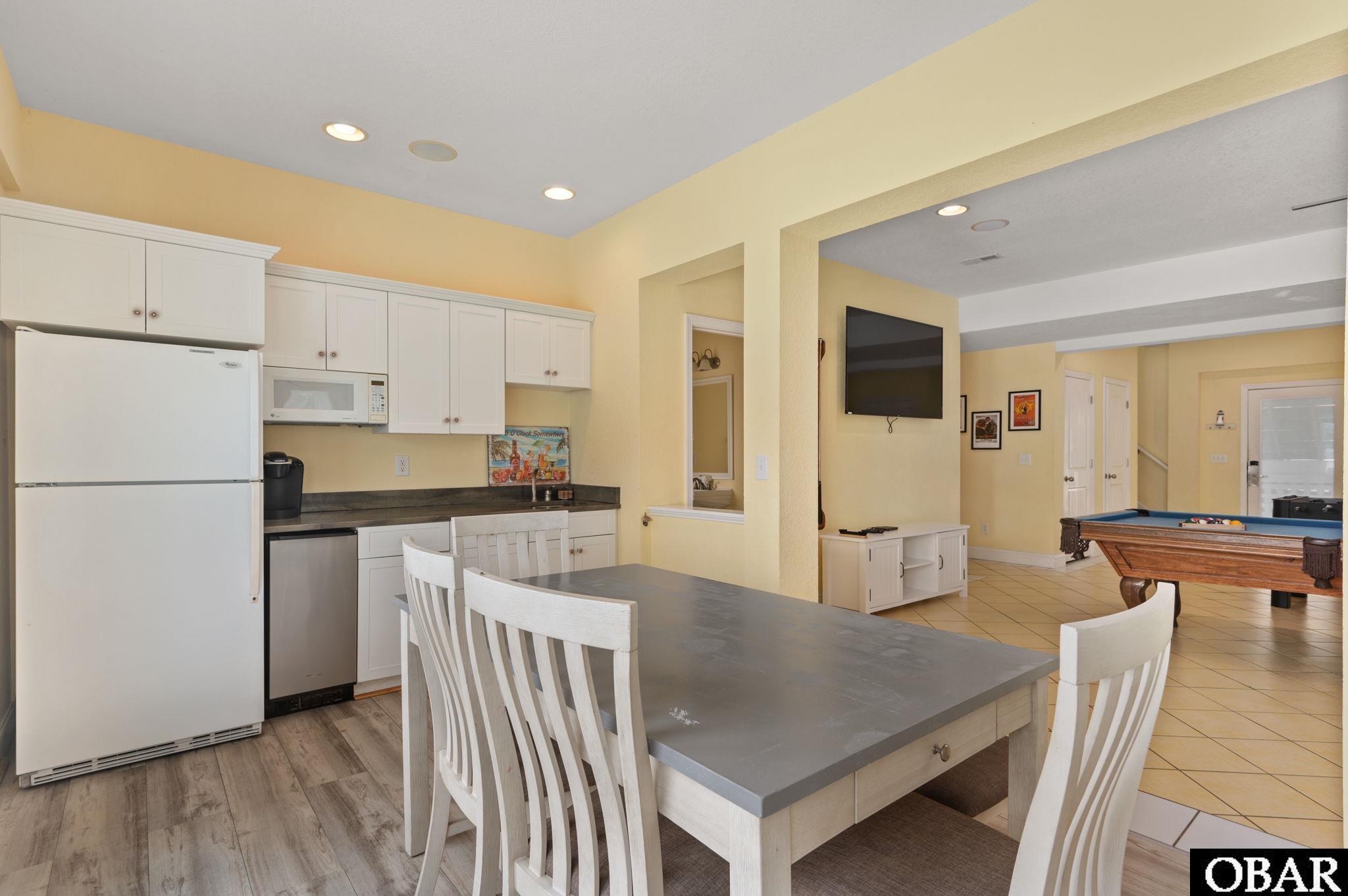 887 Whalehead Drive, Corolla, NC 27927, 10 Bedrooms Bedrooms, ,10 BathroomsBathrooms,Residential,For sale,Whalehead Drive,126291