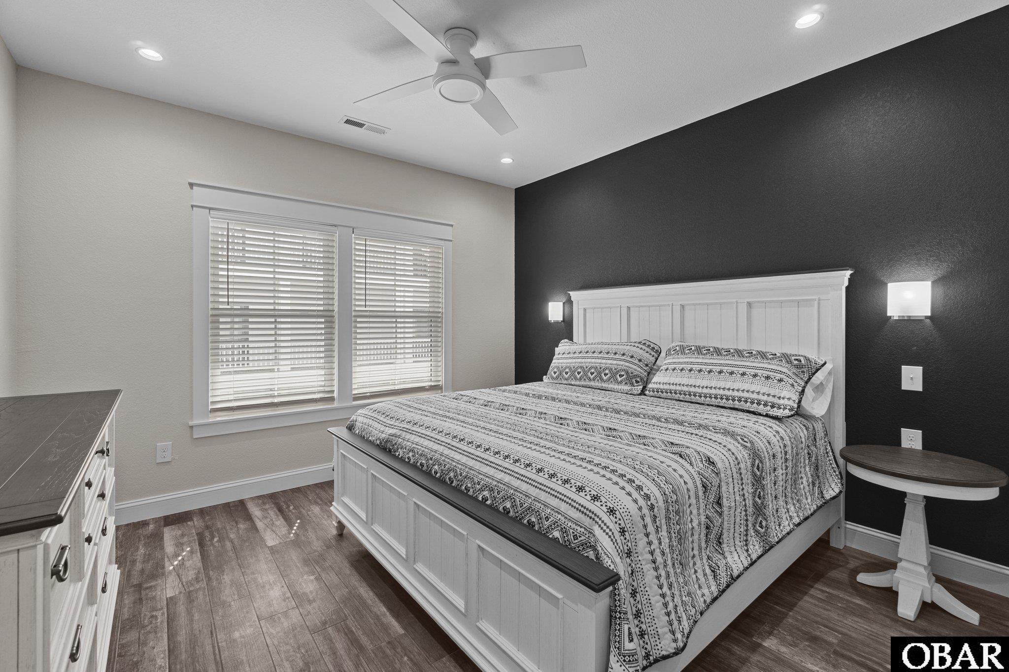 902 Virginia Dare Trail, Kill Devil Hills, NC 27948, 2 Bedrooms Bedrooms, ,2 BathroomsBathrooms,Residential,For sale,Virginia Dare Trail,126299