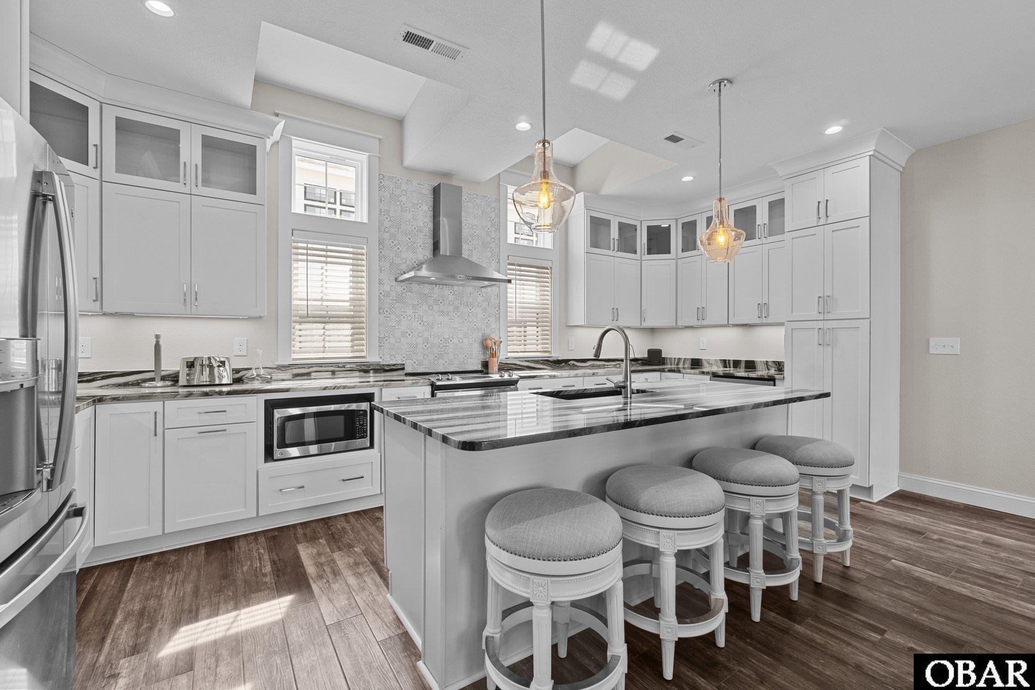 902 Virginia Dare Trail, Kill Devil Hills, NC 27948, 2 Bedrooms Bedrooms, ,2 BathroomsBathrooms,Residential,For sale,Virginia Dare Trail,126299