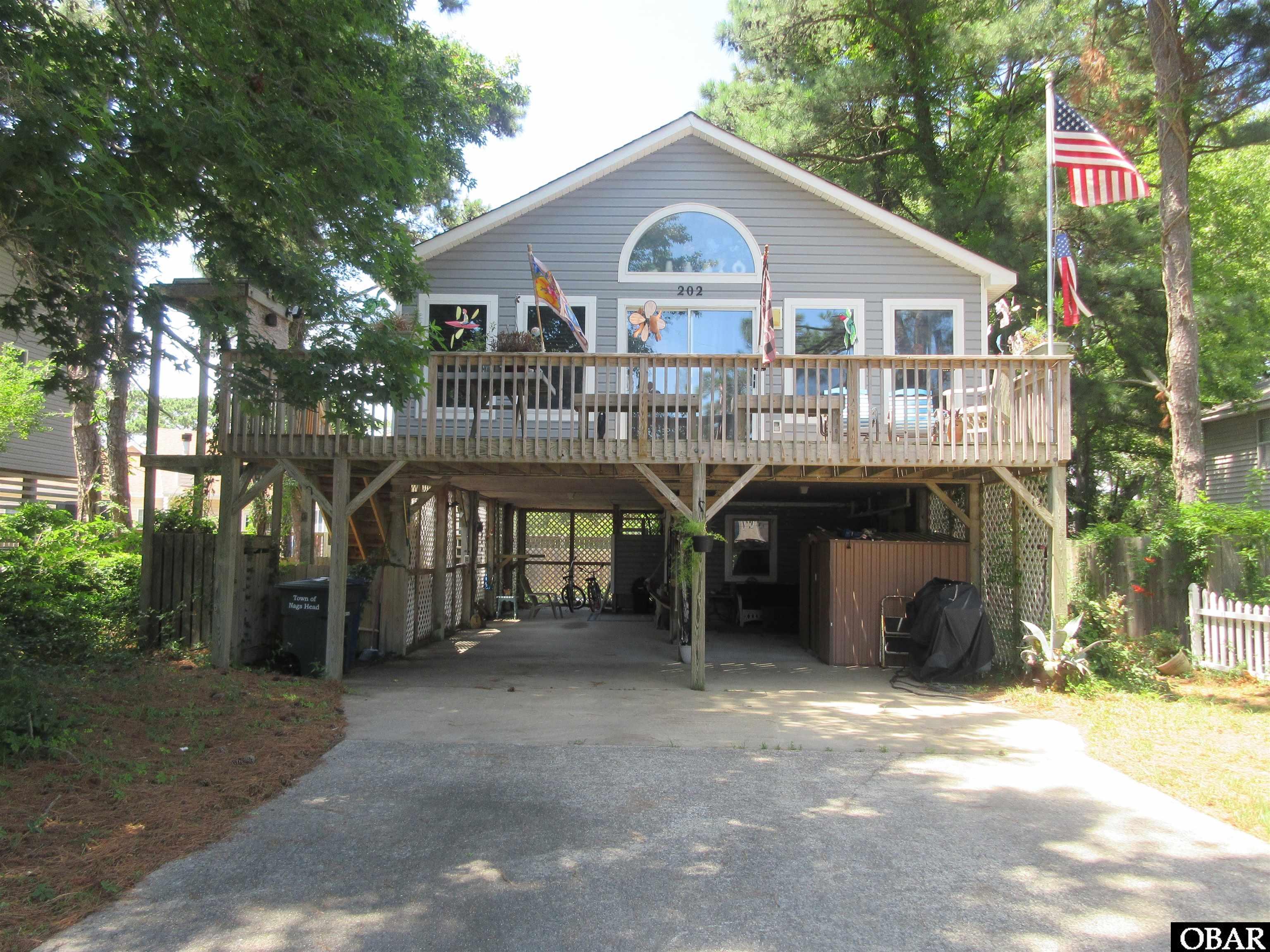 202 Lost Colony Drive, Nags Head, NC 27959, 3 Bedrooms Bedrooms, ,2 BathroomsBathrooms,Residential,For sale,Lost Colony Drive,126301