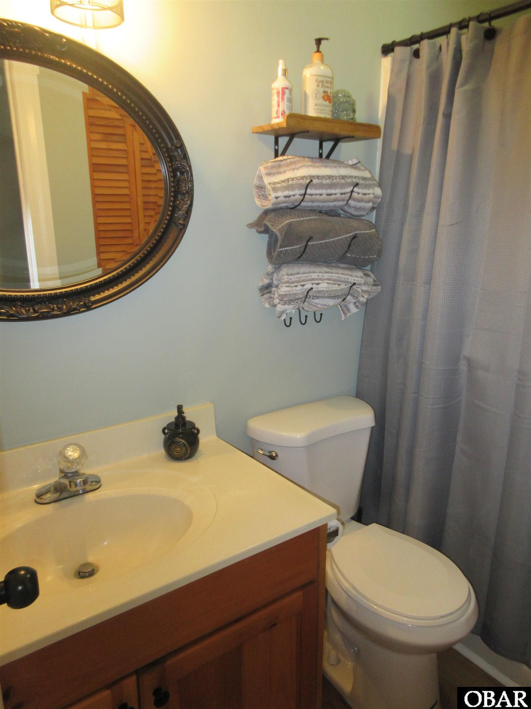 202 Lost Colony Drive, Nags Head, NC 27959, 3 Bedrooms Bedrooms, ,2 BathroomsBathrooms,Residential,For sale,Lost Colony Drive,126301