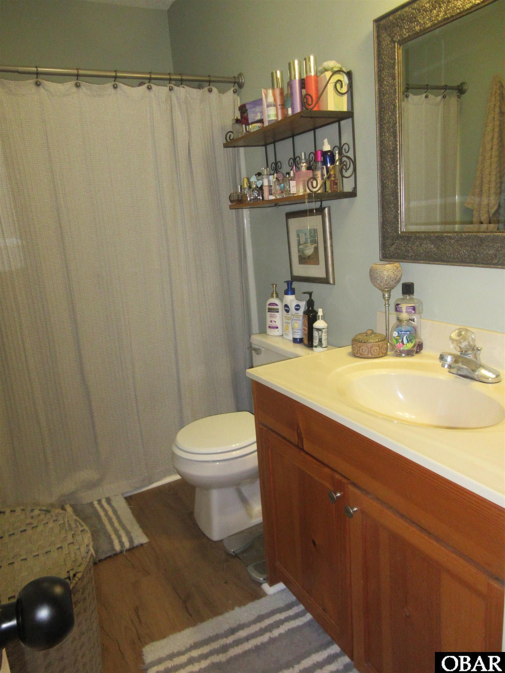 202 Lost Colony Drive, Nags Head, NC 27959, 3 Bedrooms Bedrooms, ,2 BathroomsBathrooms,Residential,For sale,Lost Colony Drive,126301