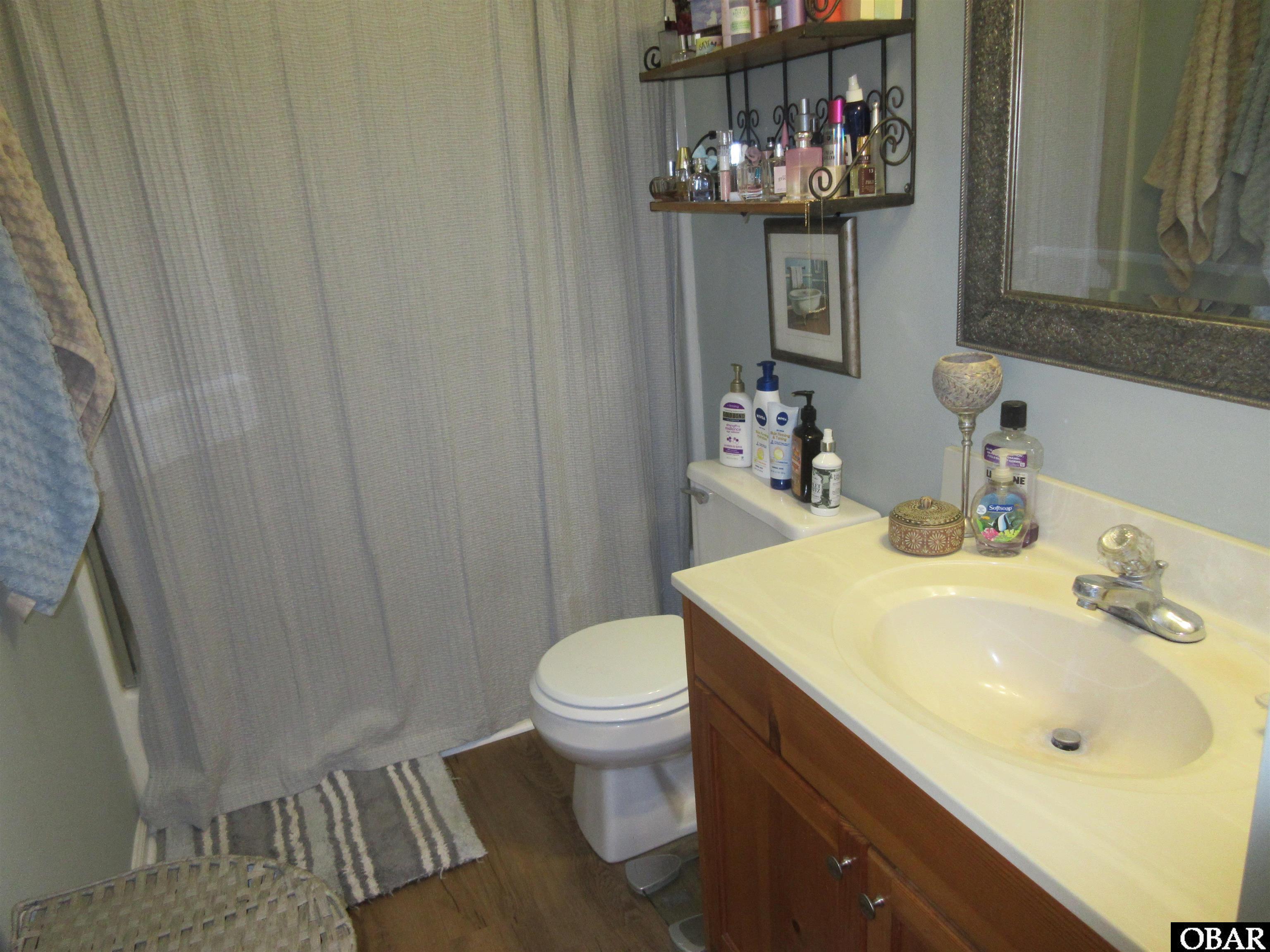 202 Lost Colony Drive, Nags Head, NC 27959, 3 Bedrooms Bedrooms, ,2 BathroomsBathrooms,Residential,For sale,Lost Colony Drive,126301