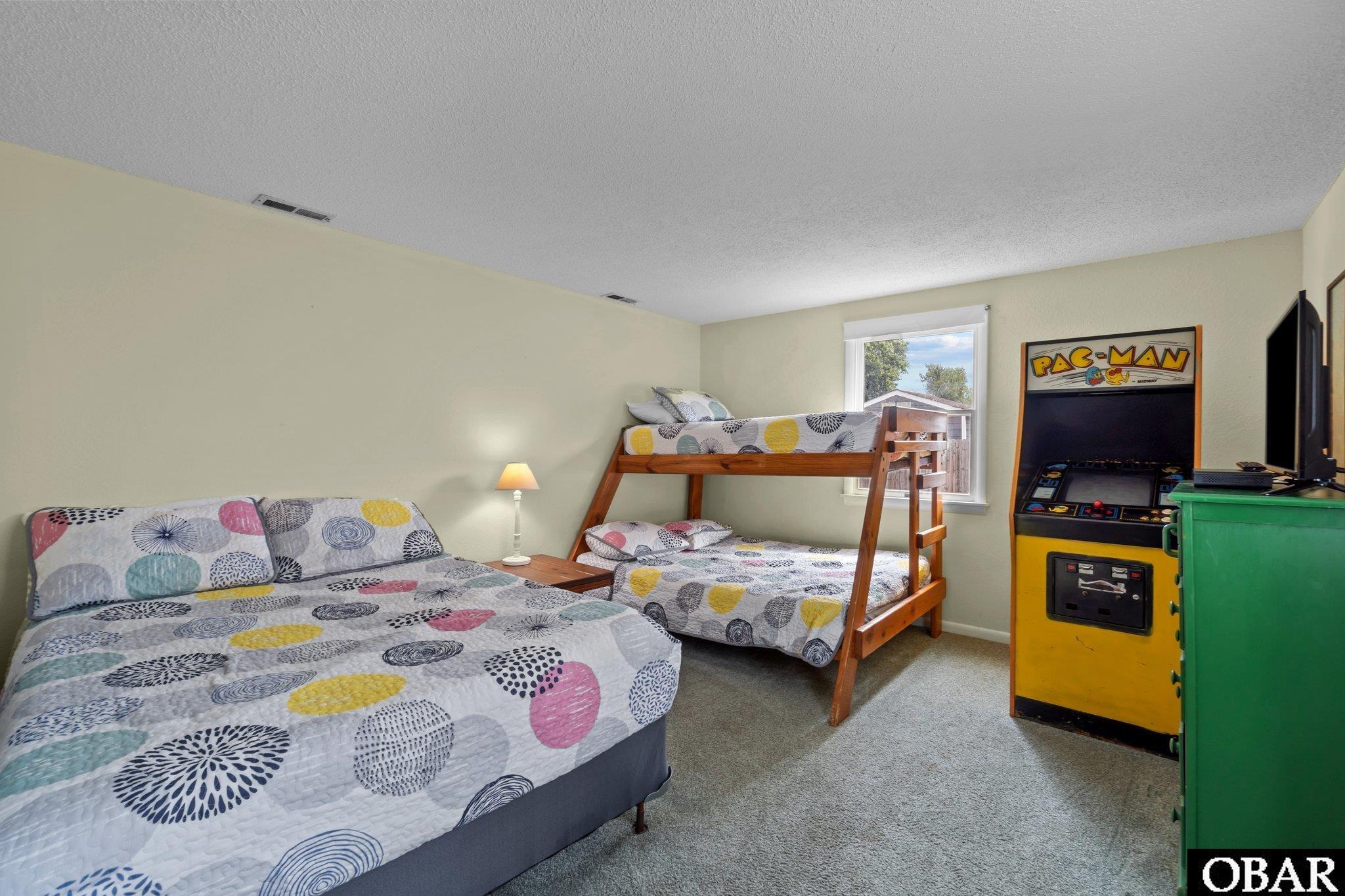 1613 Croatan Highway, Kill Devil Hills, NC 27948, 4 Bedrooms Bedrooms, ,3 BathroomsBathrooms,Residential,For sale,Croatan Highway,126306