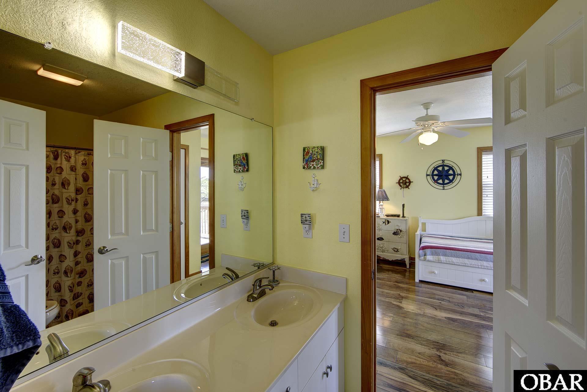 50171 Kings Point Drive, Frisco, NC 27936, 4 Bedrooms Bedrooms, ,3 BathroomsBathrooms,Residential,For sale,Kings Point Drive,126325