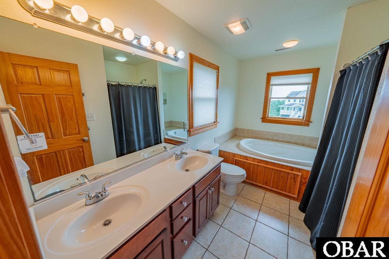 41195 Spritsail Court, Avon, NC 27915, 6 Bedrooms Bedrooms, ,6 BathroomsBathrooms,Residential,For sale,Spritsail Court,126327