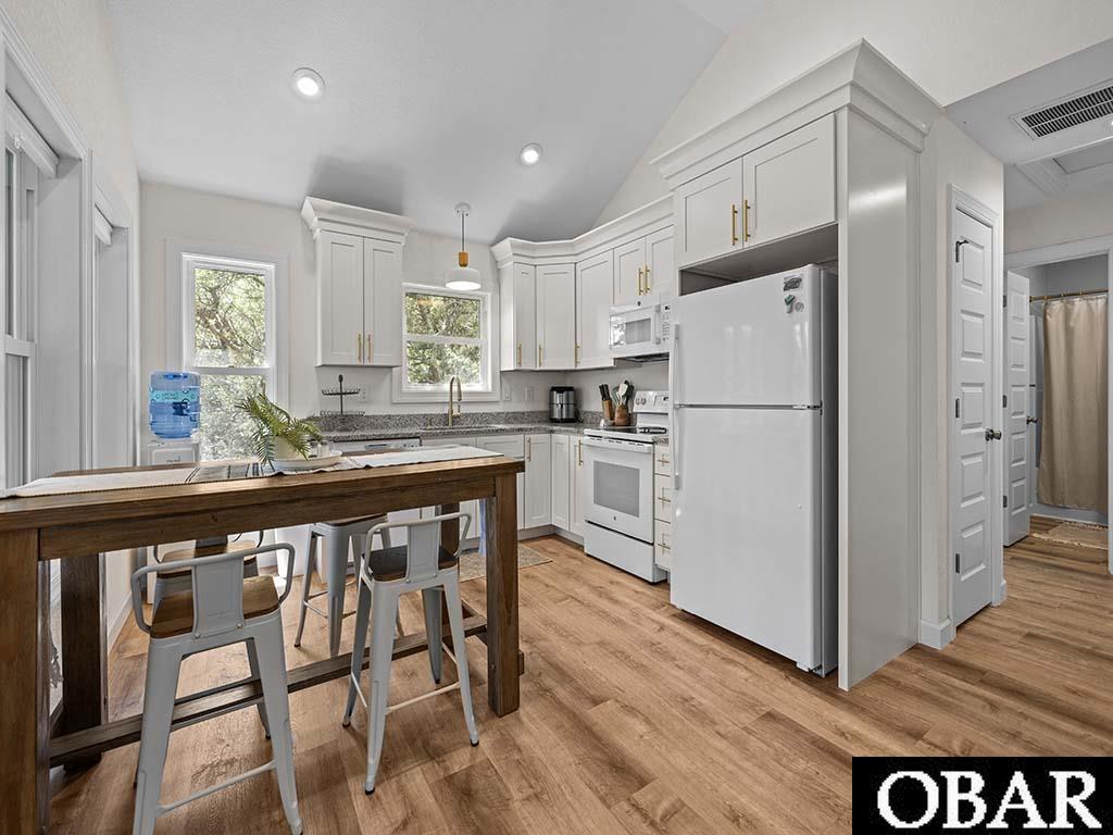 2360 Ocean Sands Road, Corolla, NC 27927, 2 Bedrooms Bedrooms, ,1 BathroomBathrooms,Residential,For sale,Ocean Sands Road,126332