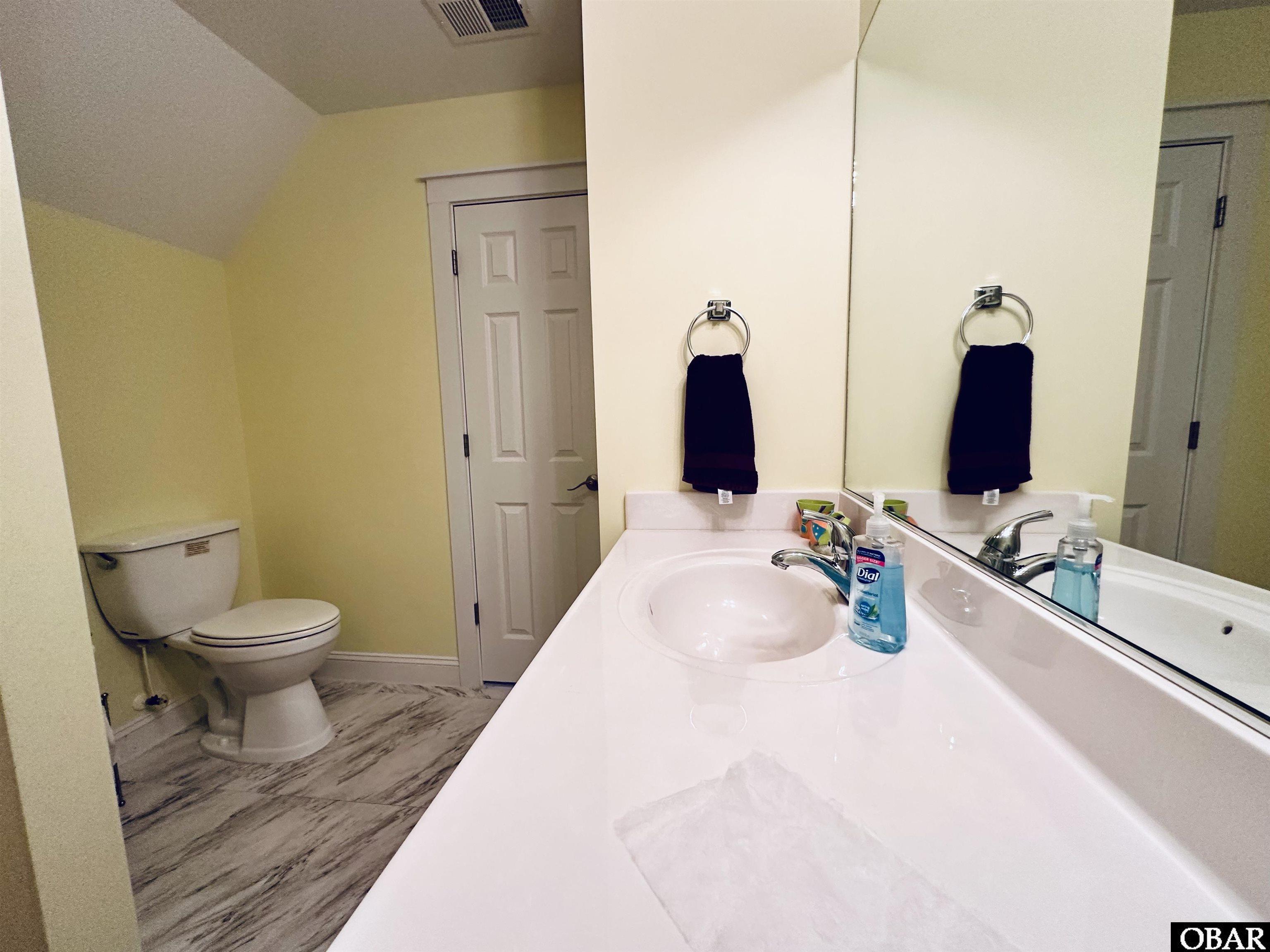 2015 Edenton Street, Kill Devil Hills, NC 27948, 3 Bedrooms Bedrooms, ,2 BathroomsBathrooms,Residential,For sale,Edenton Street,126346