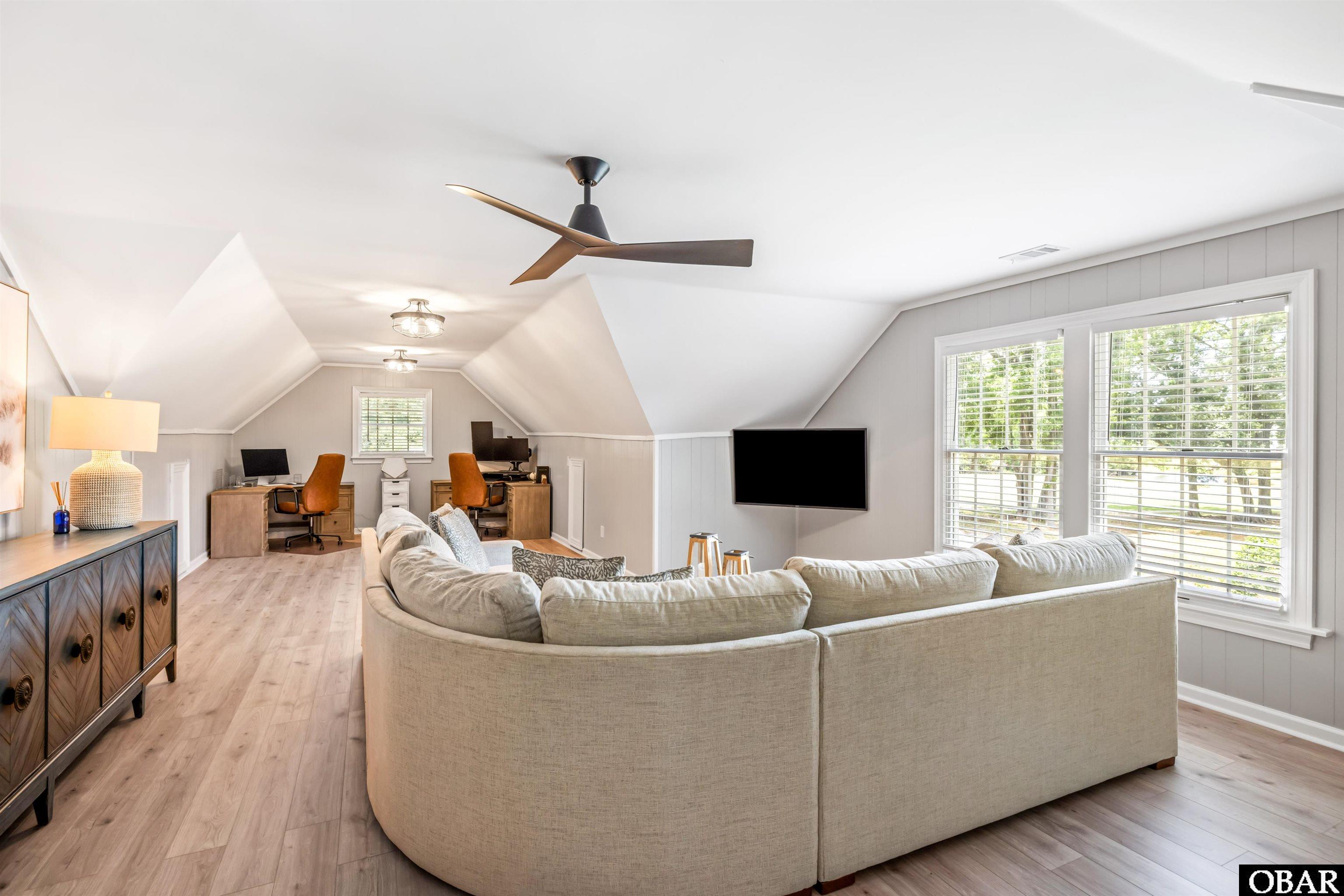 33 Fairway Drive, Southern Shores, NC 27949, 4 Bedrooms Bedrooms, ,4 BathroomsBathrooms,Residential,For sale,Fairway Drive,126369