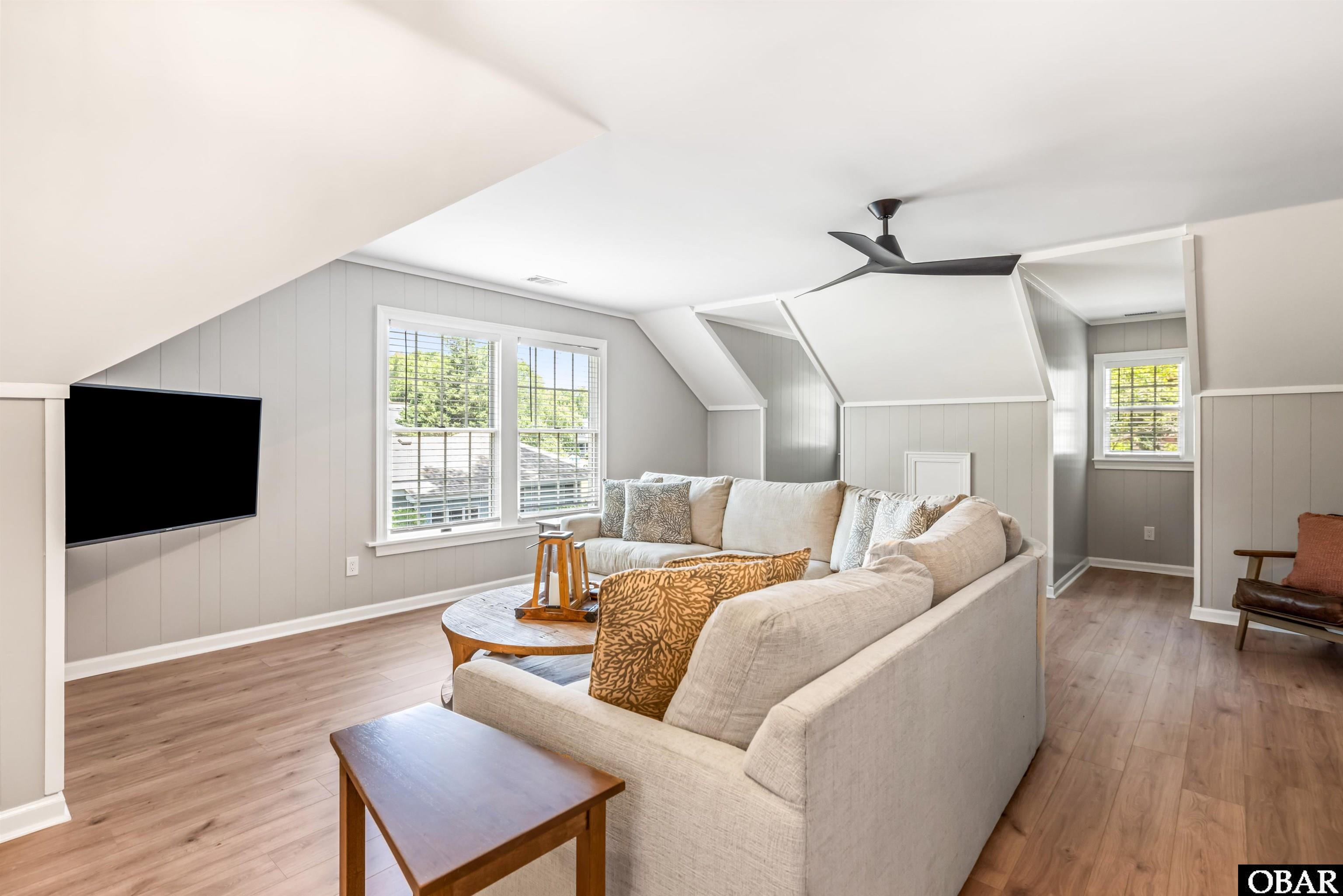 33 Fairway Drive, Southern Shores, NC 27949, 4 Bedrooms Bedrooms, ,4 BathroomsBathrooms,Residential,For sale,Fairway Drive,126369