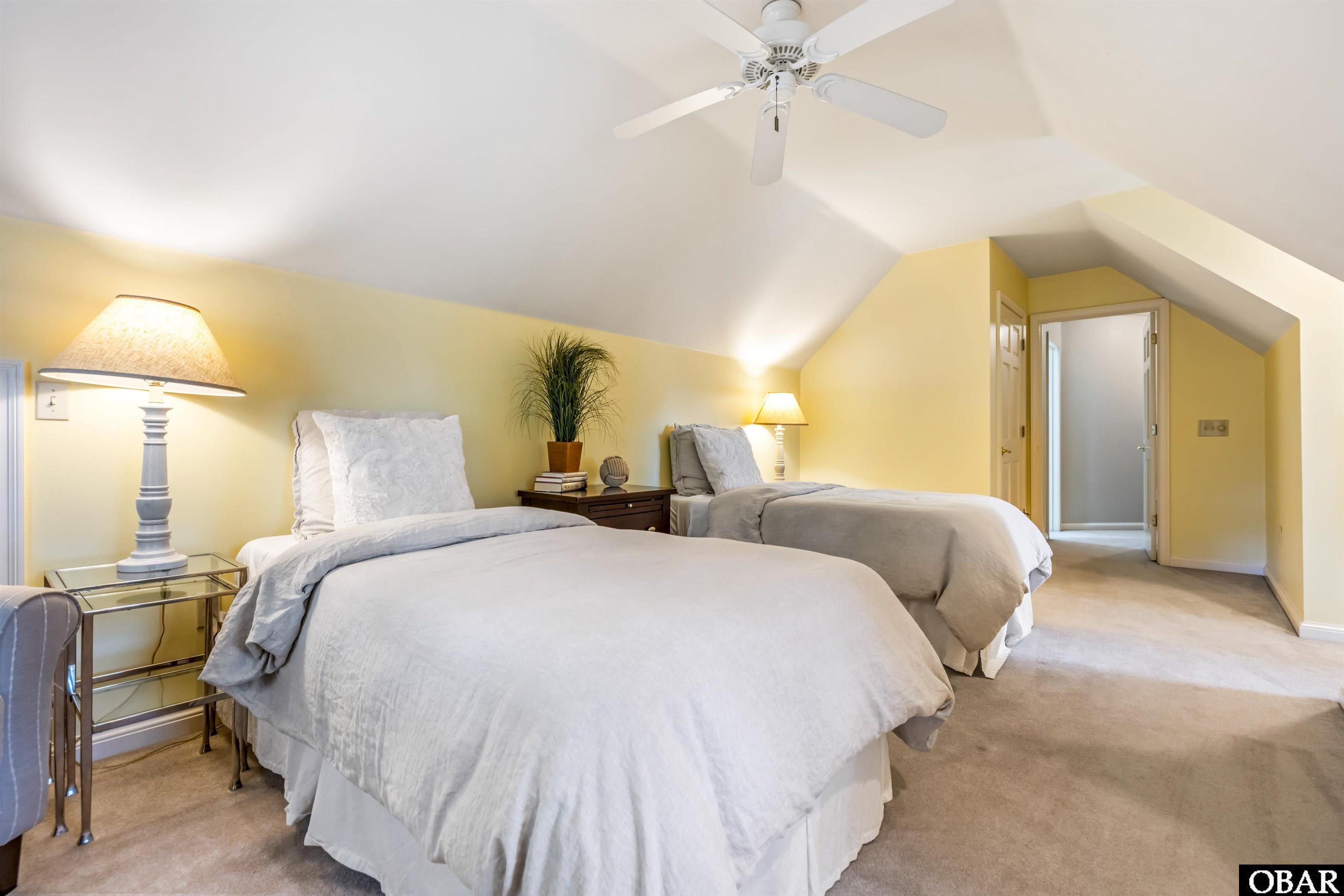 33 Fairway Drive, Southern Shores, NC 27949, 4 Bedrooms Bedrooms, ,4 BathroomsBathrooms,Residential,For sale,Fairway Drive,126369
