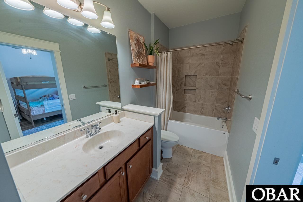 706 Arvilla Lane, Manteo, NC 27954, 3 Bedrooms Bedrooms, ,2 BathroomsBathrooms,Residential,For sale,Arvilla Lane,126371