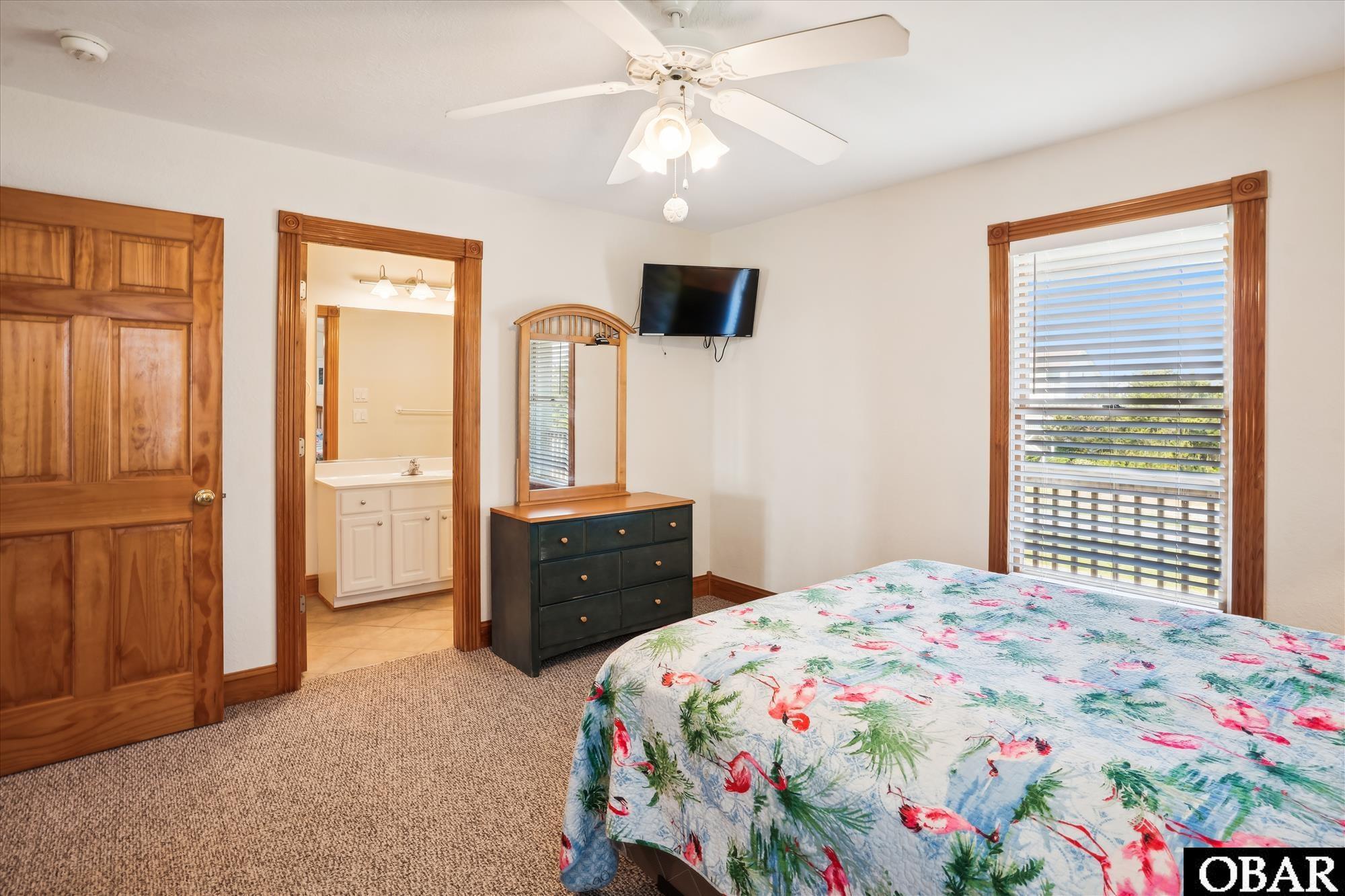 1041 Lighthouse Drive, Corolla, NC 27927, 7 Bedrooms Bedrooms, ,6 BathroomsBathrooms,Residential,For sale,Lighthouse Drive,126395