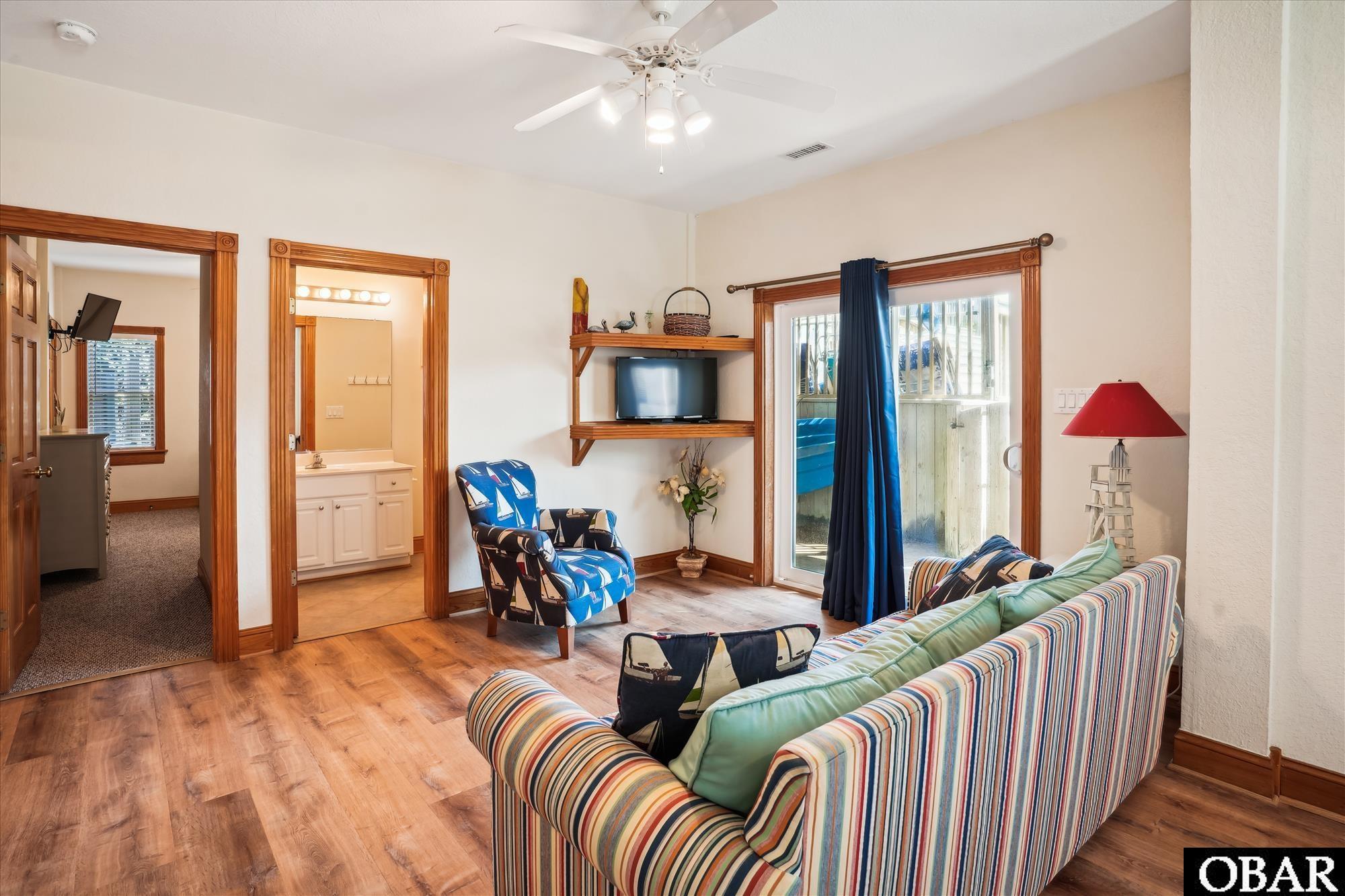 1041 Lighthouse Drive, Corolla, NC 27927, 7 Bedrooms Bedrooms, ,6 BathroomsBathrooms,Residential,For sale,Lighthouse Drive,126395