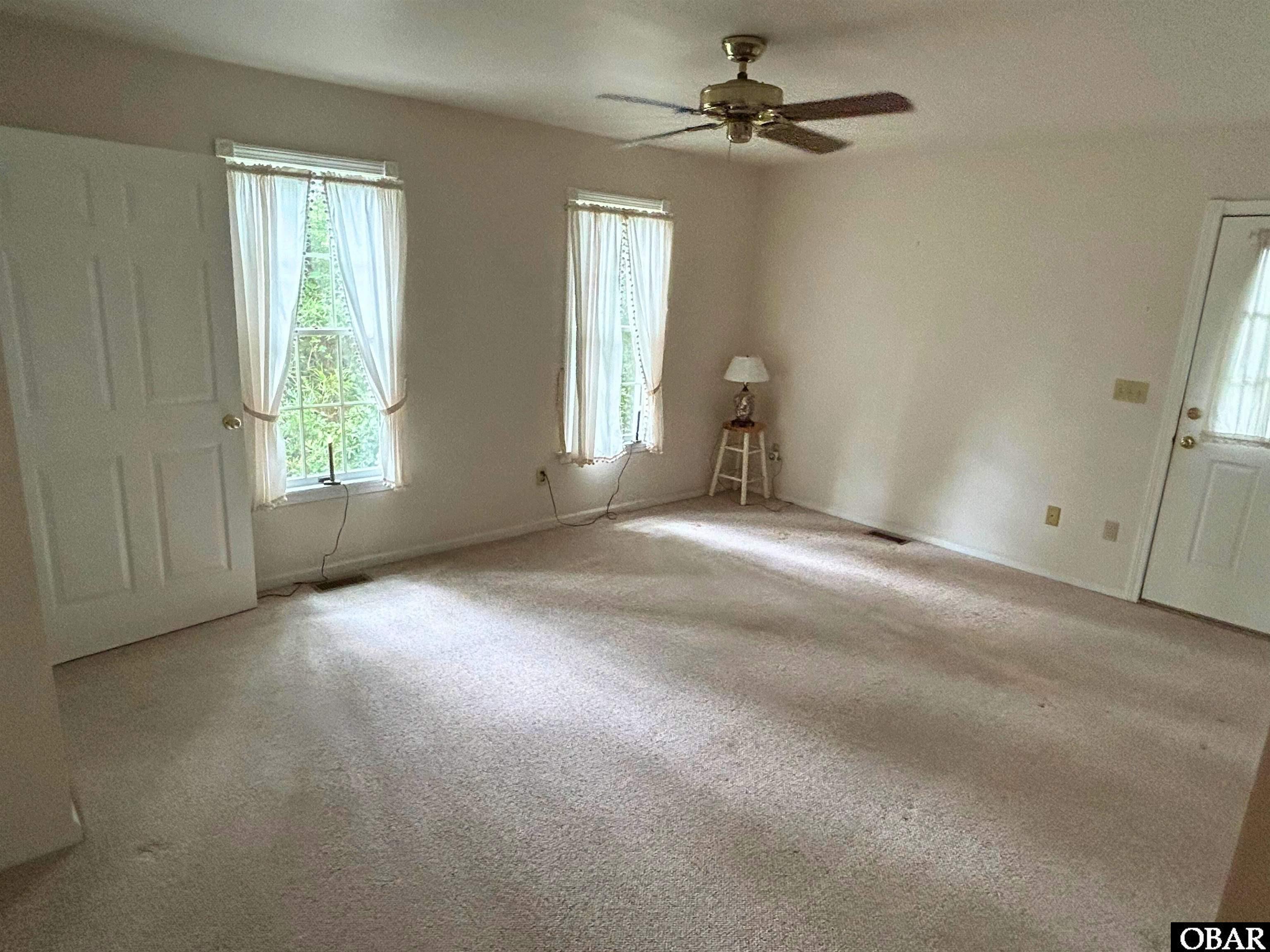 611 Vista Lake Drive, Manteo, NC 27954, 3 Bedrooms Bedrooms, ,2 BathroomsBathrooms,Residential,For sale,Vista Lake Drive,126398