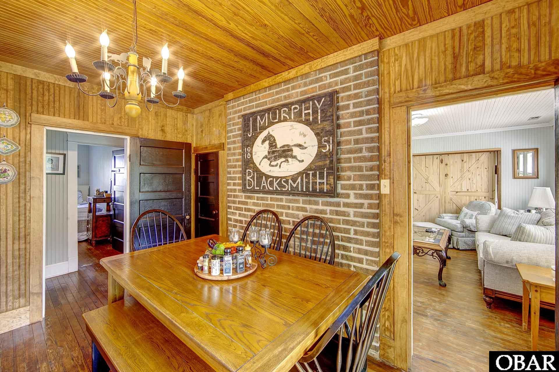 660 Irvin Garrish Highway, Ocracoke, NC 27960-0000, 6 Bedrooms Bedrooms, ,2 BathroomsBathrooms,Residential,For sale,Irvin Garrish Highway,126419