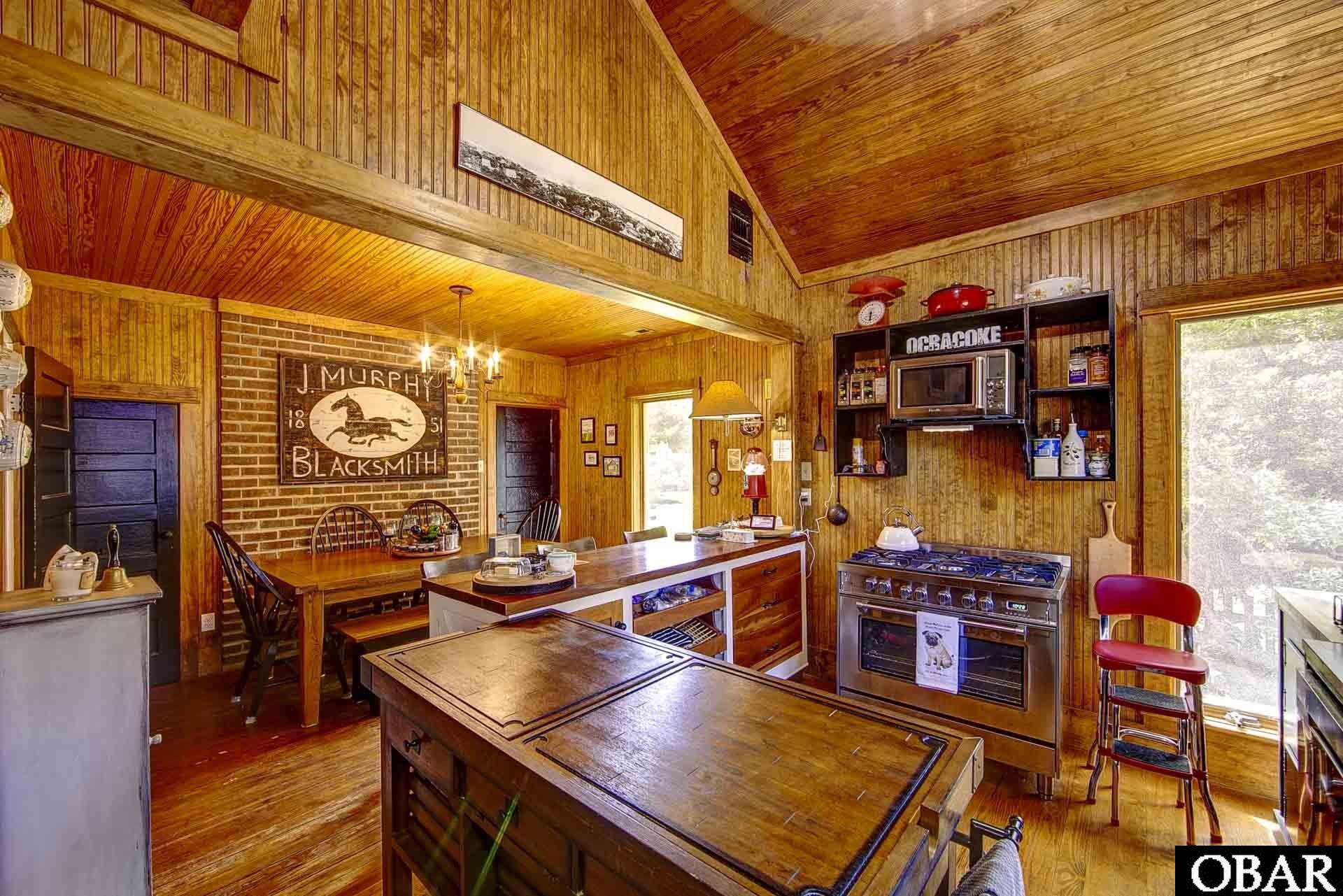 660 Irvin Garrish Highway, Ocracoke, NC 27960-0000, 6 Bedrooms Bedrooms, ,2 BathroomsBathrooms,Residential,For sale,Irvin Garrish Highway,126419