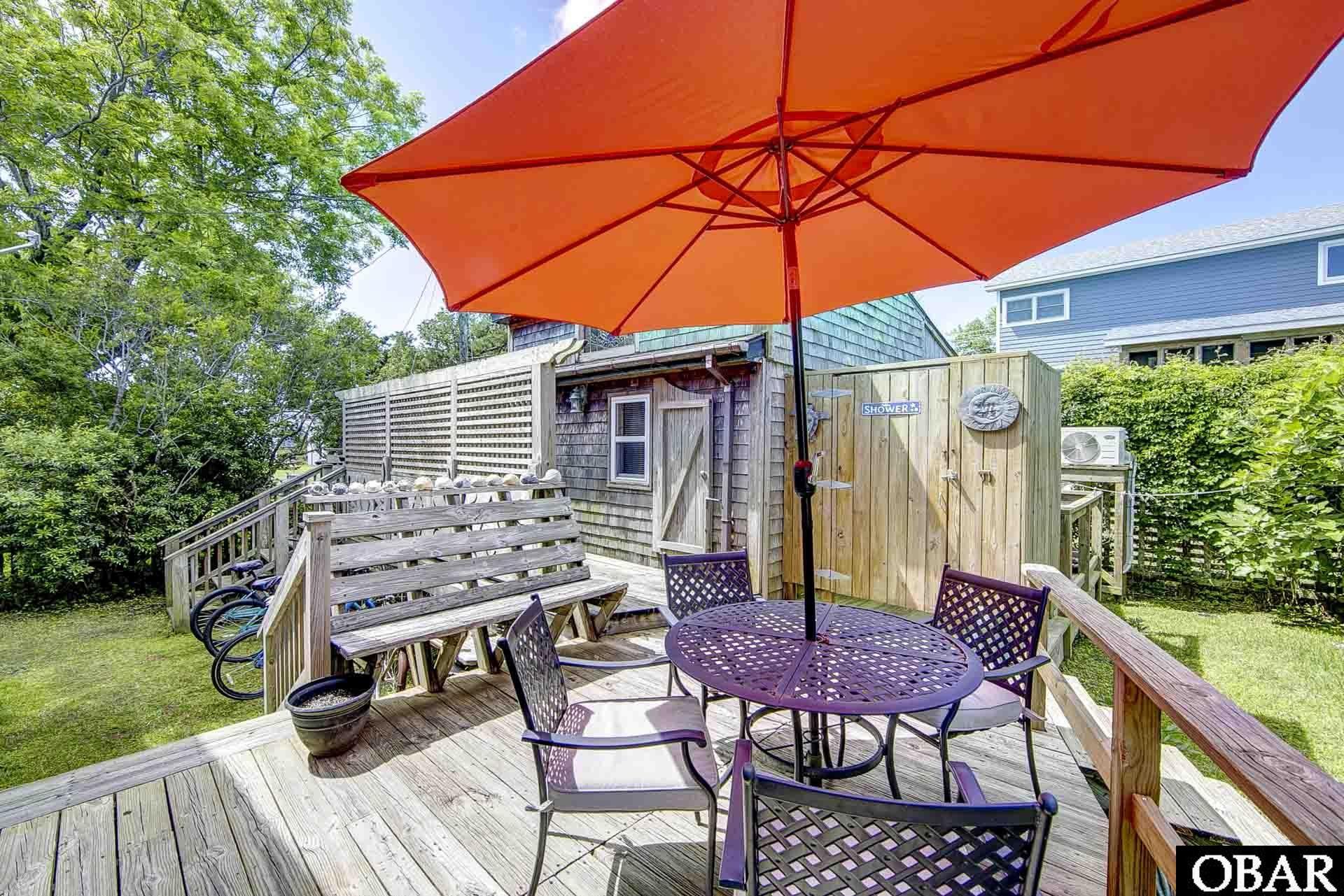 660 Irvin Garrish Highway, Ocracoke, NC 27960-0000, 6 Bedrooms Bedrooms, ,2 BathroomsBathrooms,Residential,For sale,Irvin Garrish Highway,126419