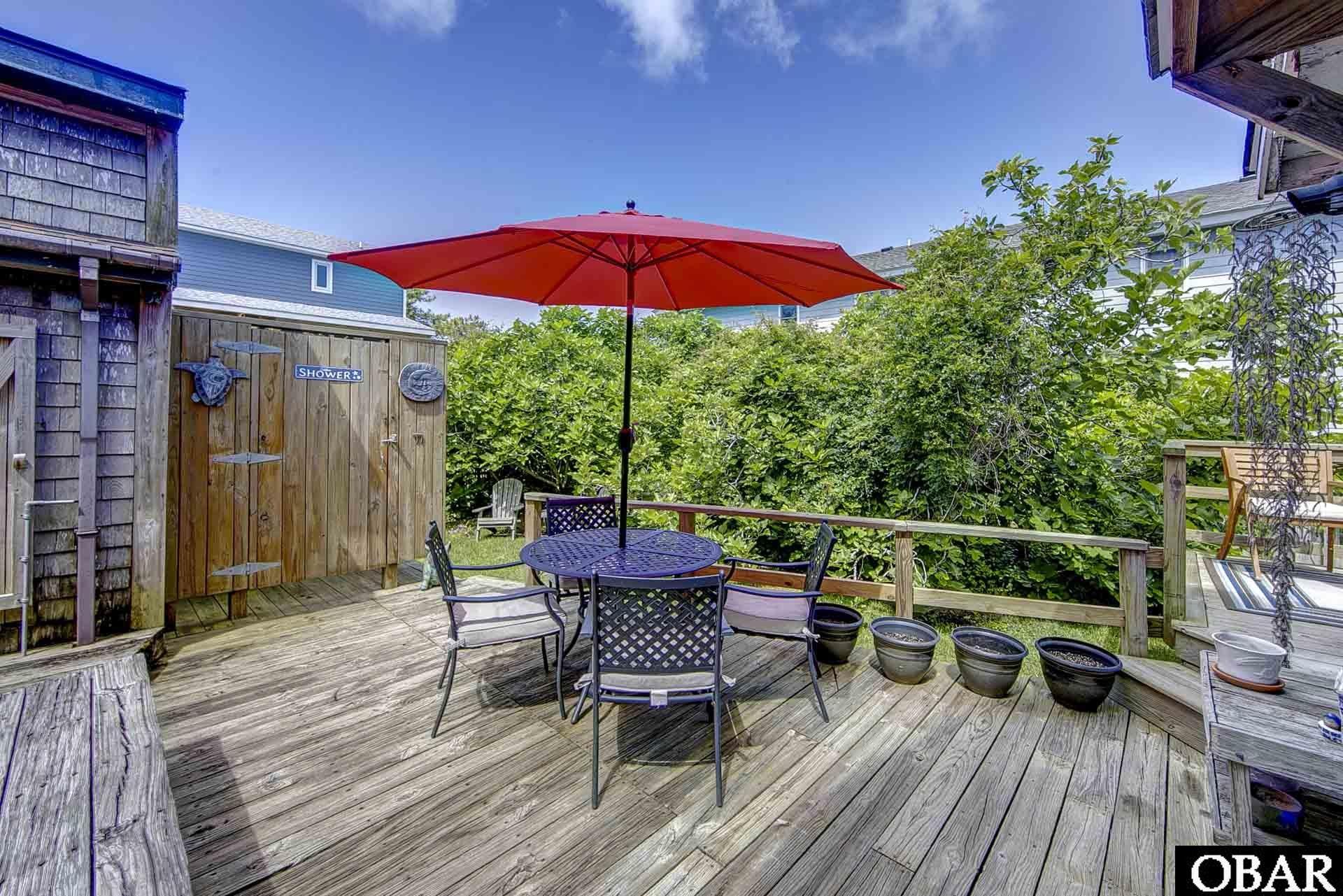 660 Irvin Garrish Highway, Ocracoke, NC 27960-0000, 6 Bedrooms Bedrooms, ,2 BathroomsBathrooms,Residential,For sale,Irvin Garrish Highway,126419