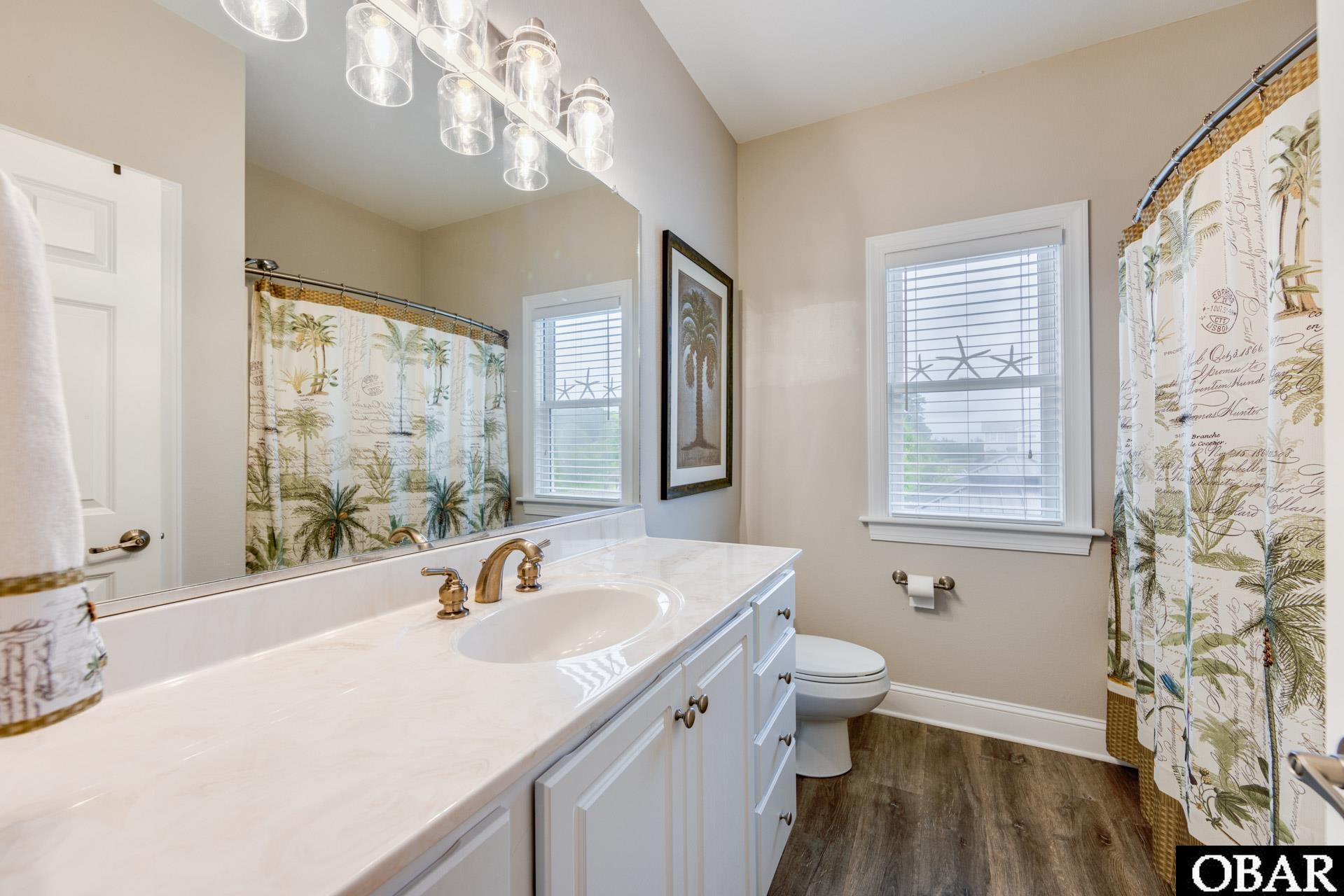 106 Flats Court, Manteo, NC 27954, 3 Bedrooms Bedrooms, ,2 BathroomsBathrooms,Residential,For sale,Flats Court,126437
