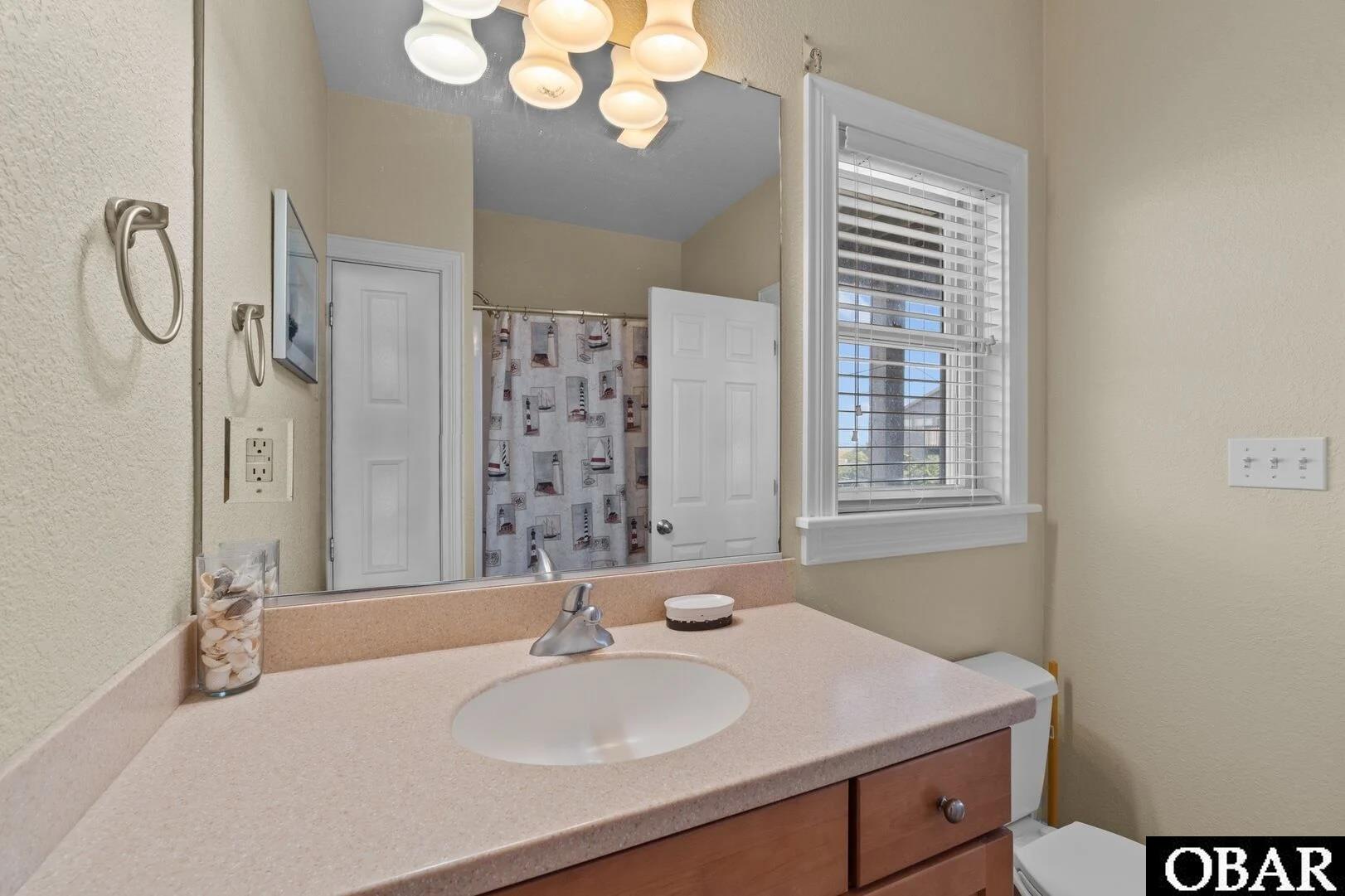 39298 Hatteras Lane, Avon, NC 27915, 4 Bedrooms Bedrooms, ,5 BathroomsBathrooms,Residential,For sale,Hatteras Lane,126438